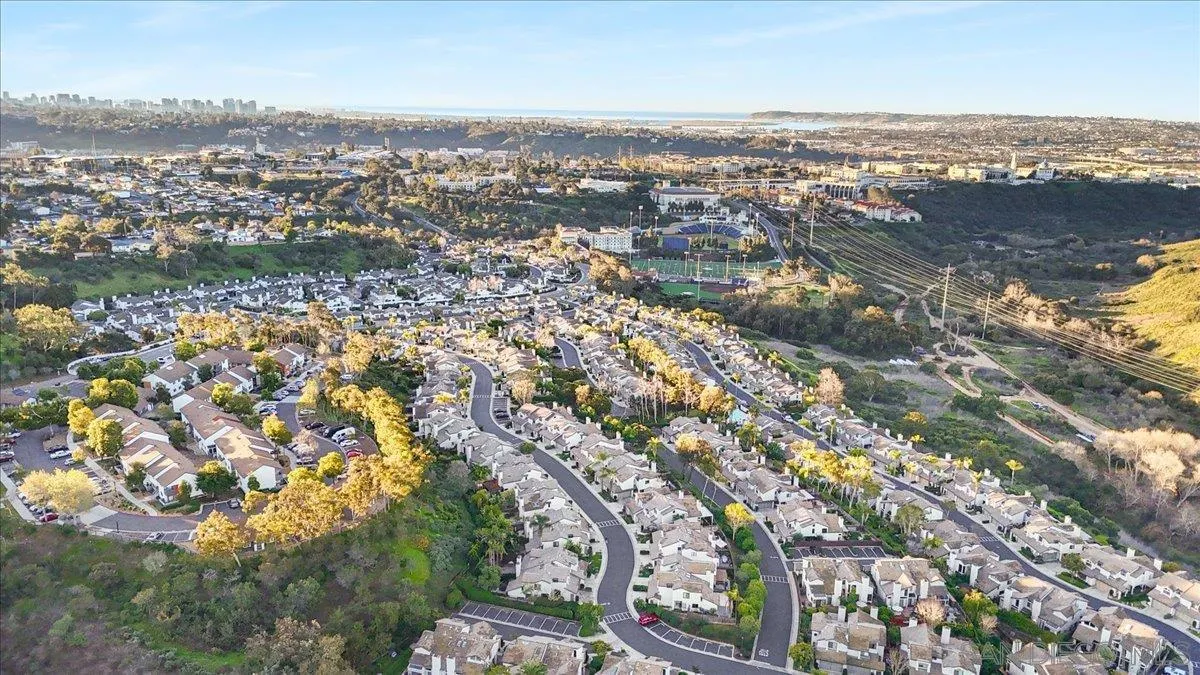 https://cdn.realtyfeed.com/cdn/127/2601186/b88c230004430e7f56b2a78c9b35cb05.webp