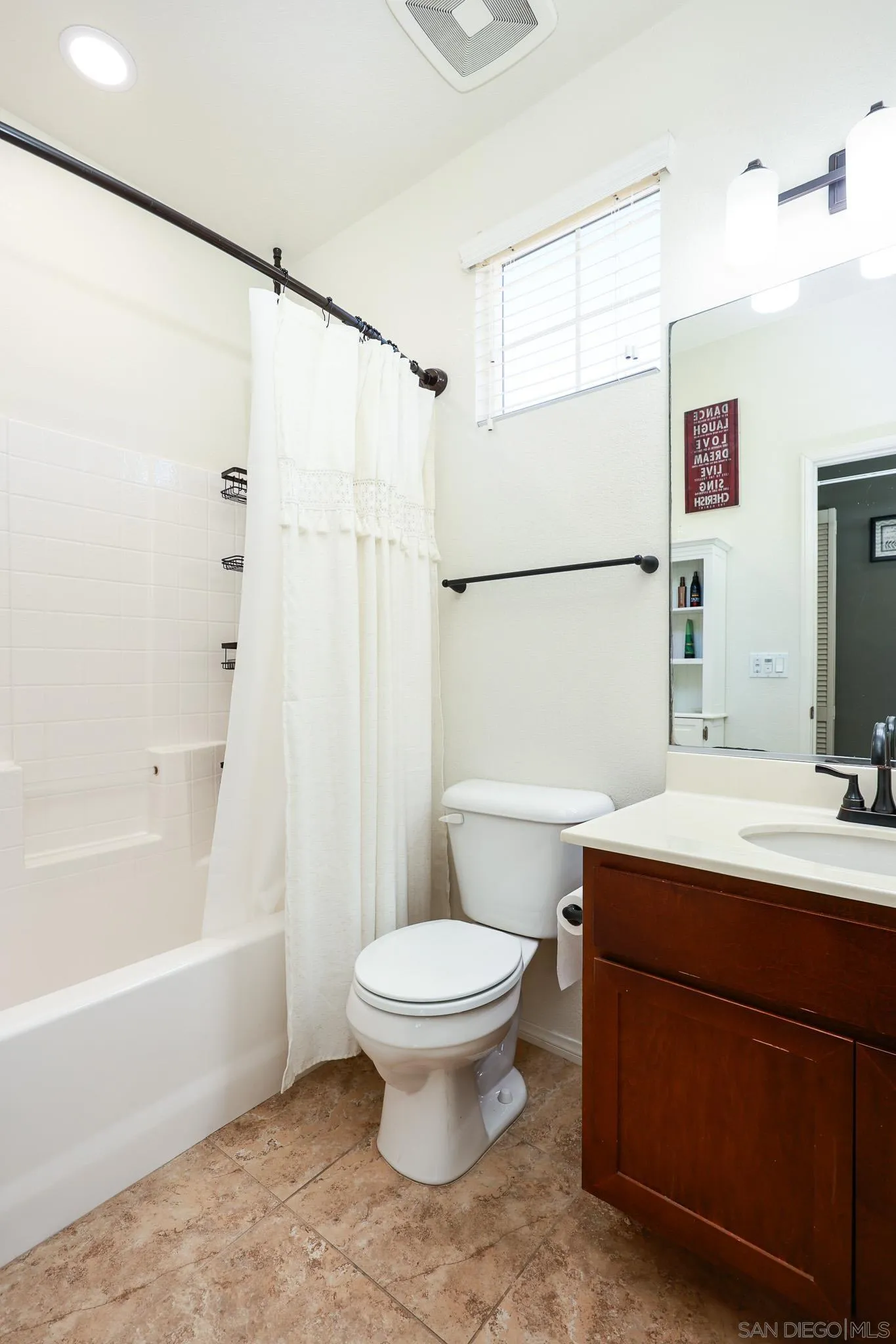 Photo #18: 2601191 Listing: Photo #18