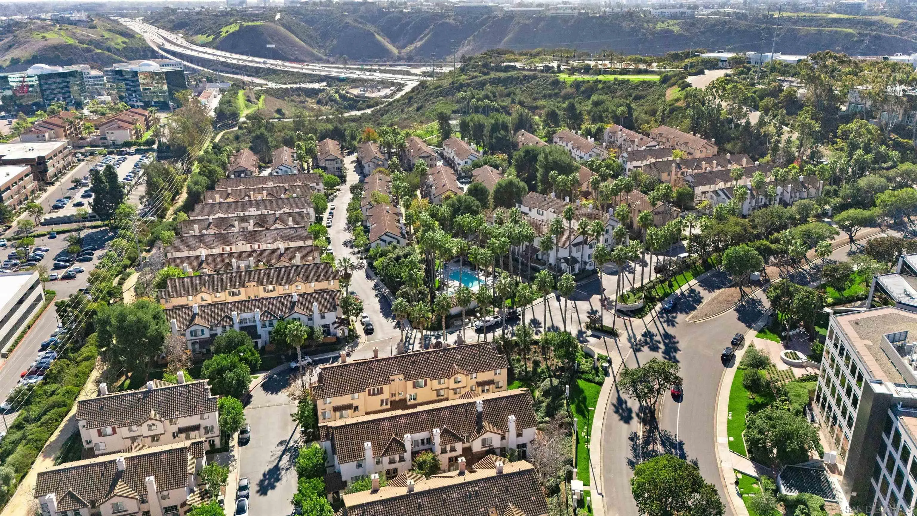 Photo #25: 2601192 Listing: Photo #25