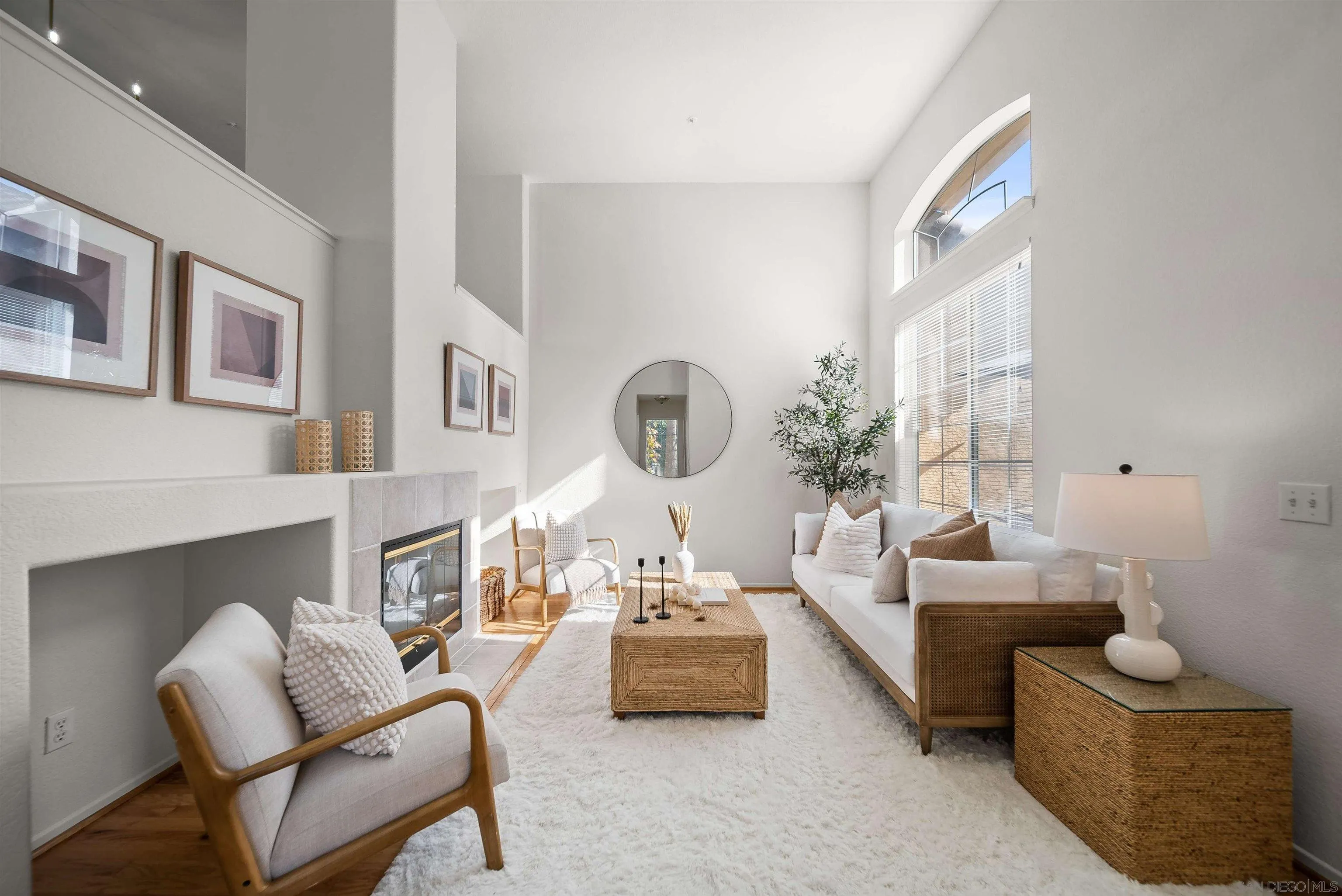 Photo #1: 2601192 Listing: Photo #1