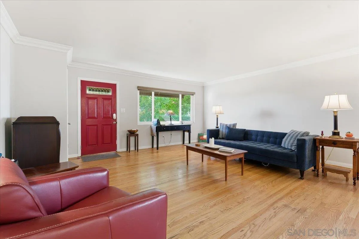 https://cdn.realtyfeed.com/cdn/127/2601193/7cb8af64c456f6118fa413039c5c6bc3.webp