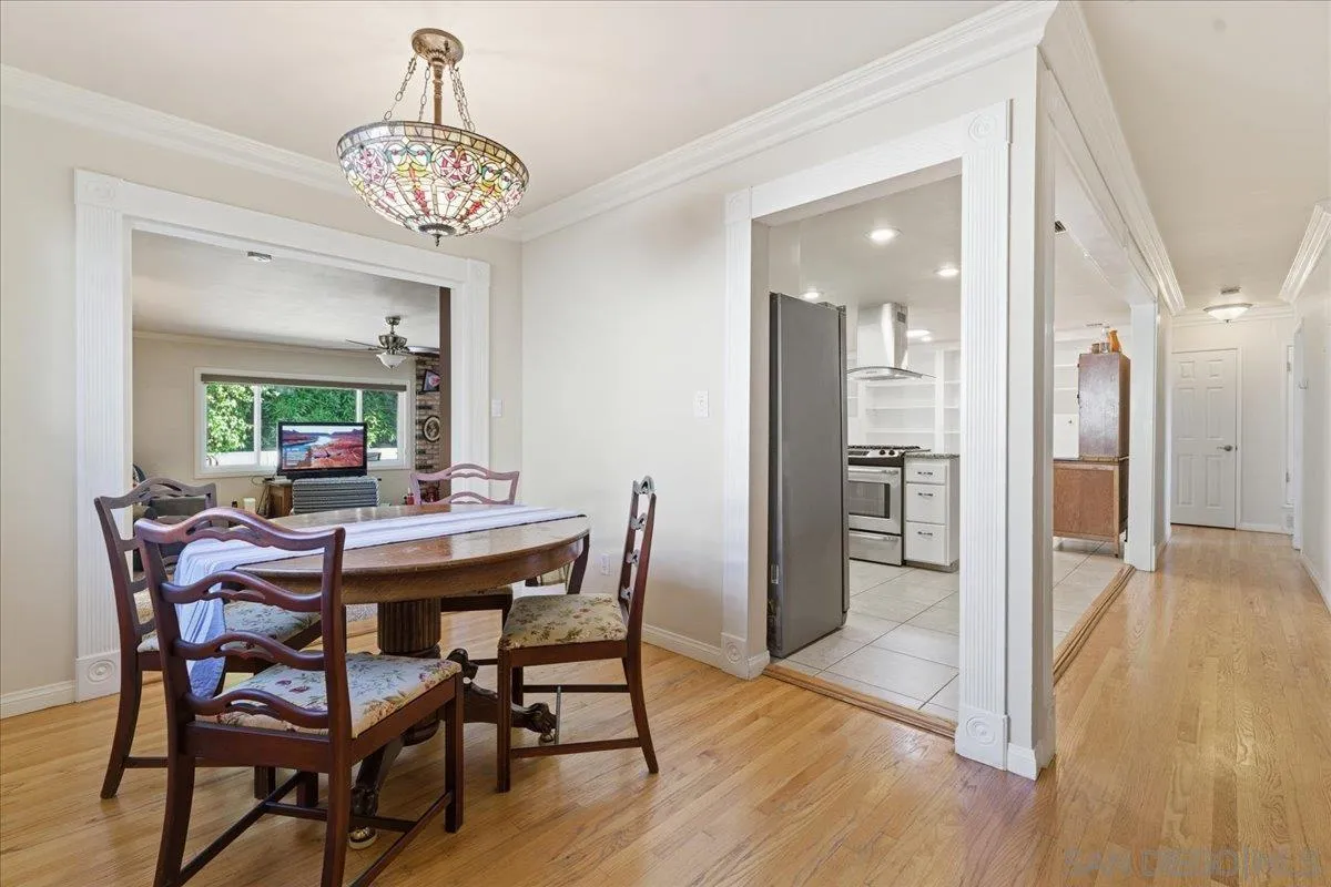 https://cdn.realtyfeed.com/cdn/127/2601193/be1c3c30c580a0cbed550eff086aded0.webp