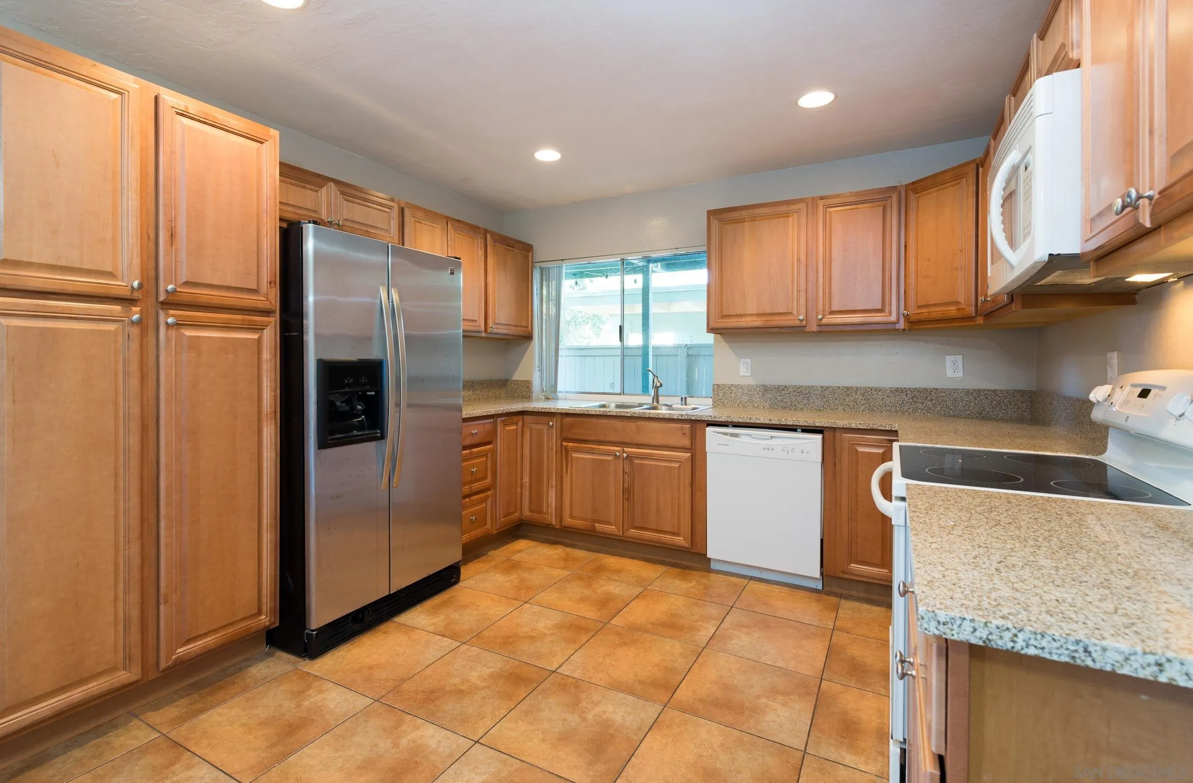 Photo #11: 2601198 Listing: Photo #11