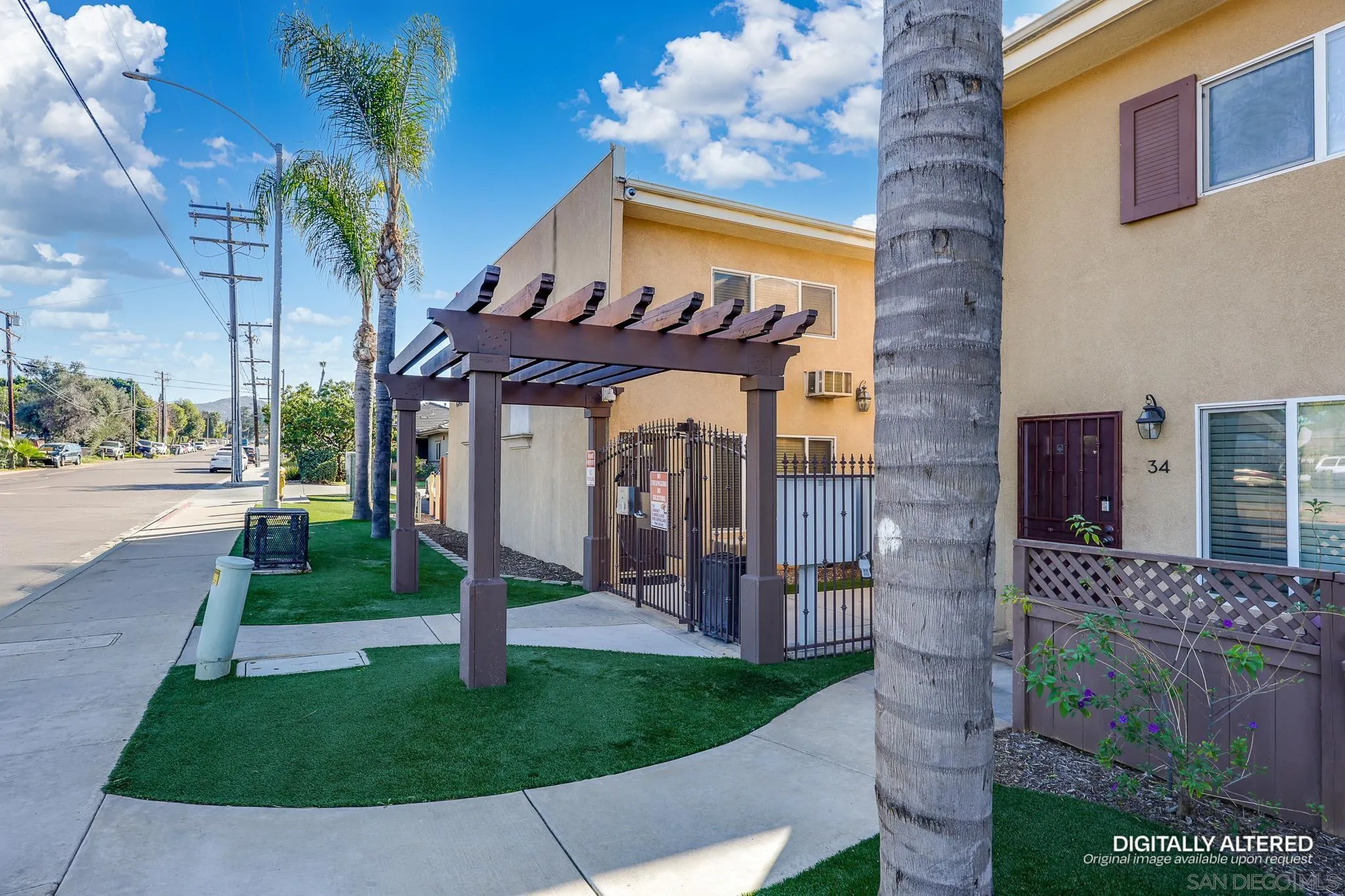 Photo #17: 2601201 Listing: Photo #17