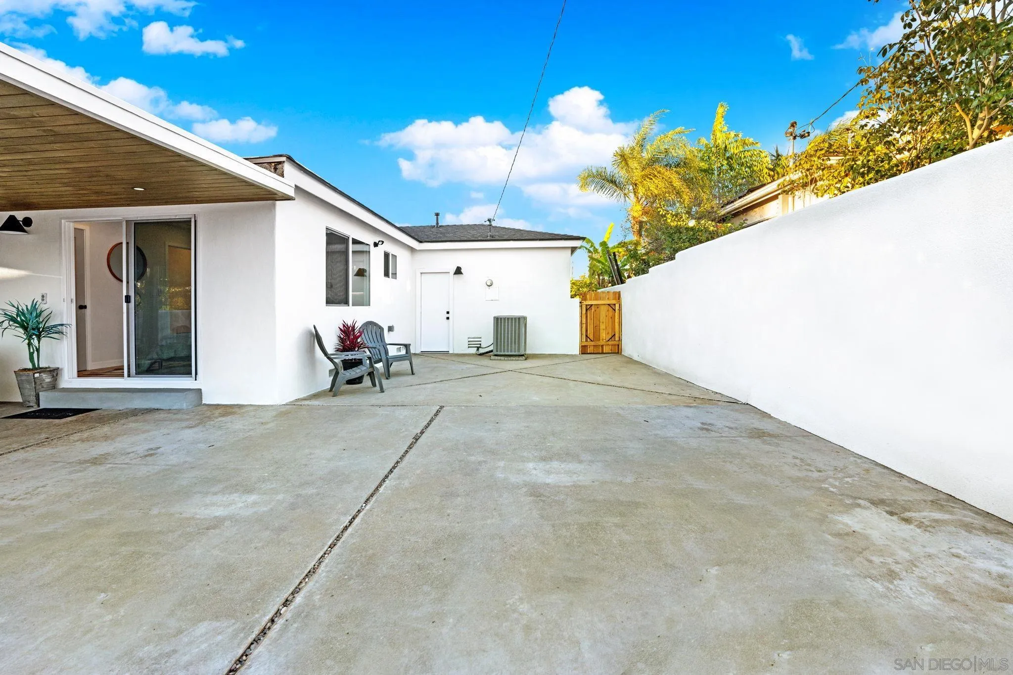 https://cdn.realtyfeed.com/cdn/127/2601203/23658088691ef308e1e86960d2590b75.webp
