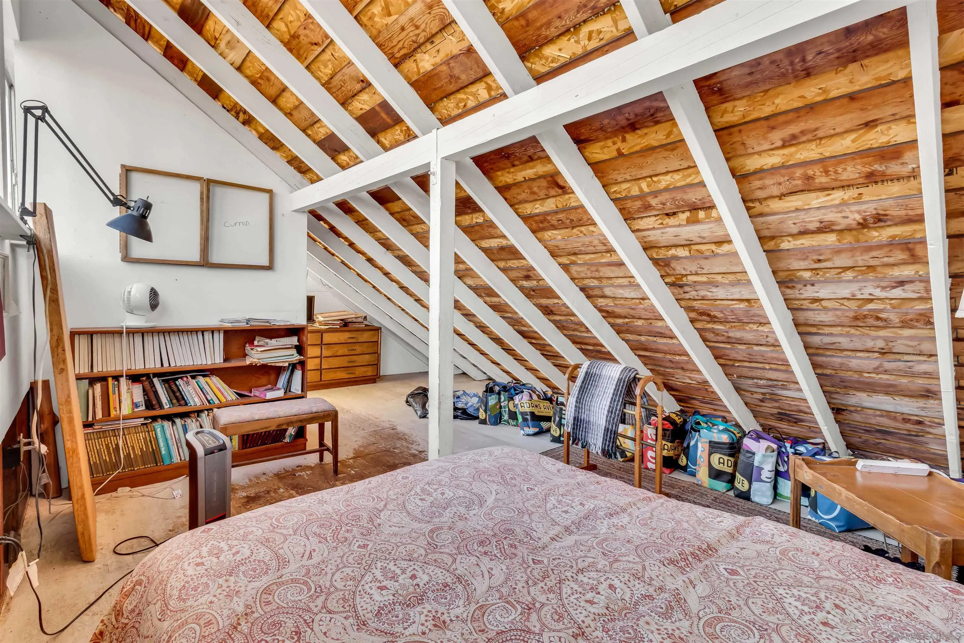 https://cdn.realtyfeed.com/cdn/127/2601204/956197d062cb400340405893c88ac7a4.webp
