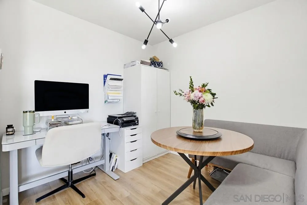 Photo #17: 2601205 Listing: Photo #17