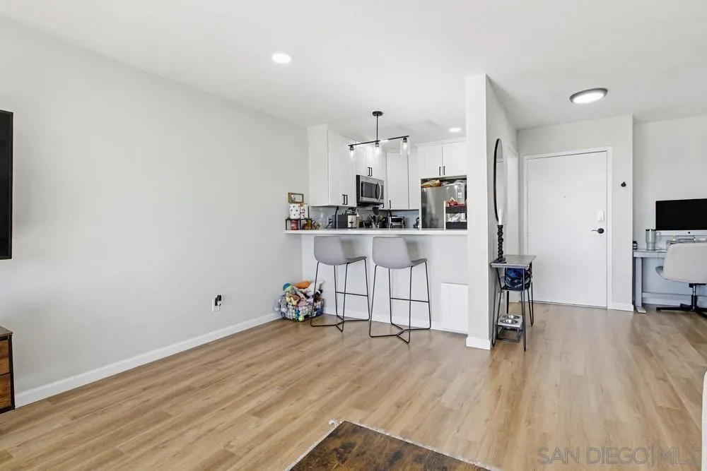 Photo #15: 2601205 Listing: Photo #15