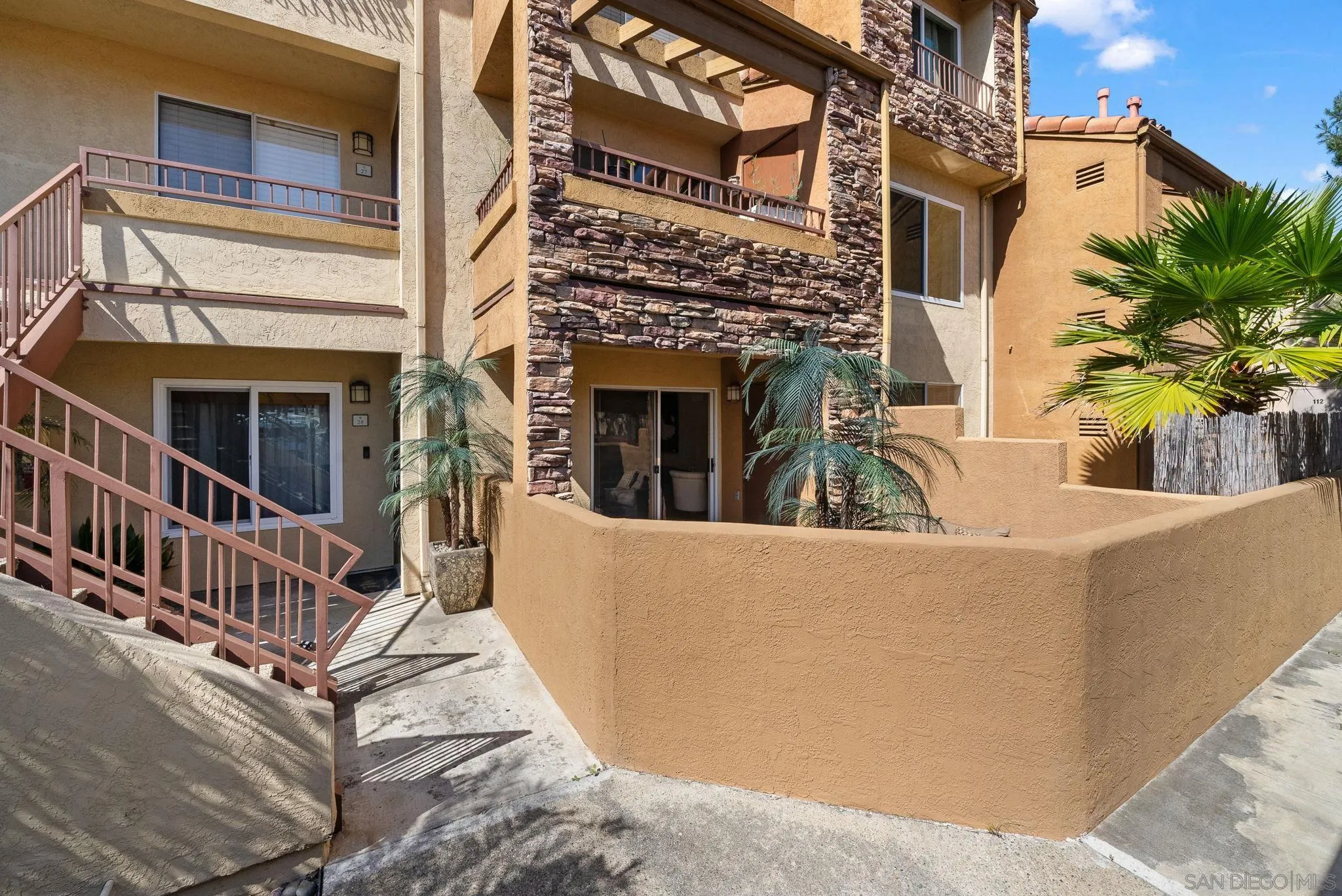 Photo #11: 2601207 Listing: Photo #11