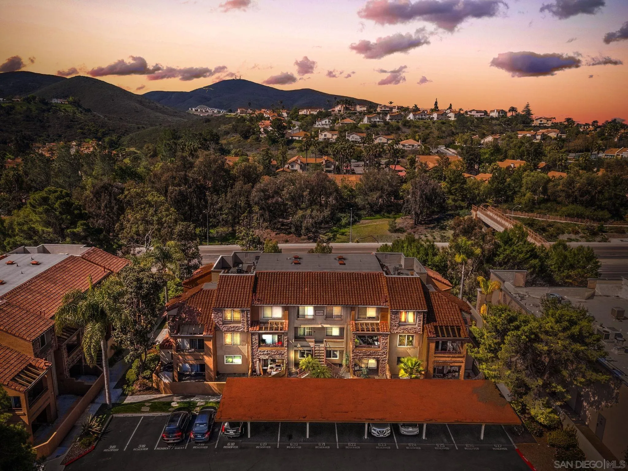 Photo #21: 2601207 Listing: Photo #21