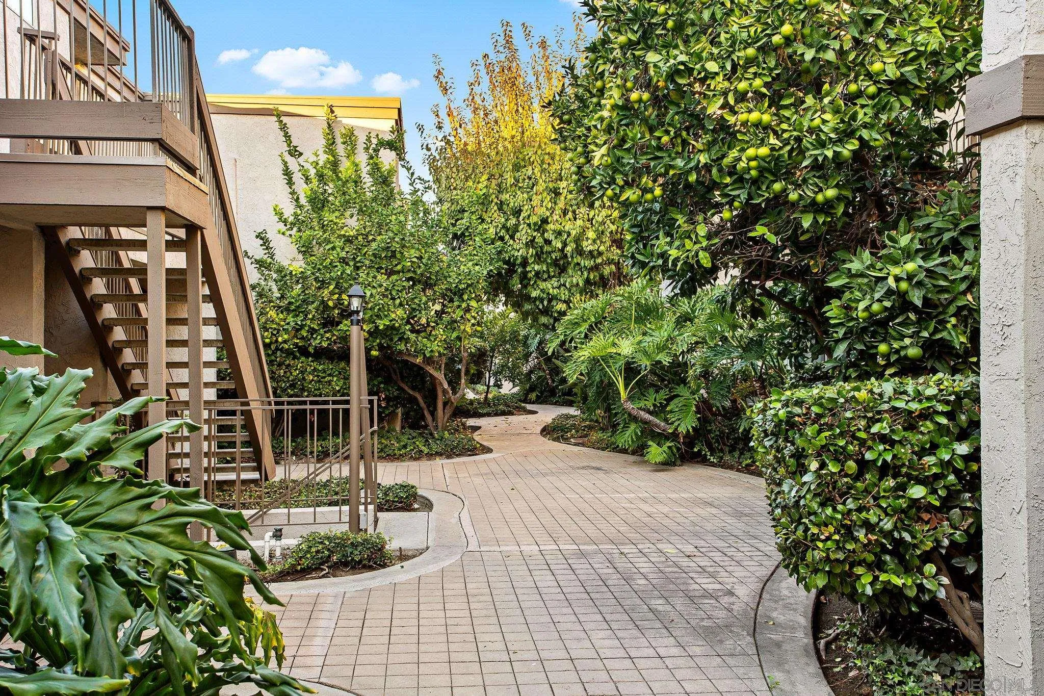 Photo #36: 2601211 Listing: Photo #36