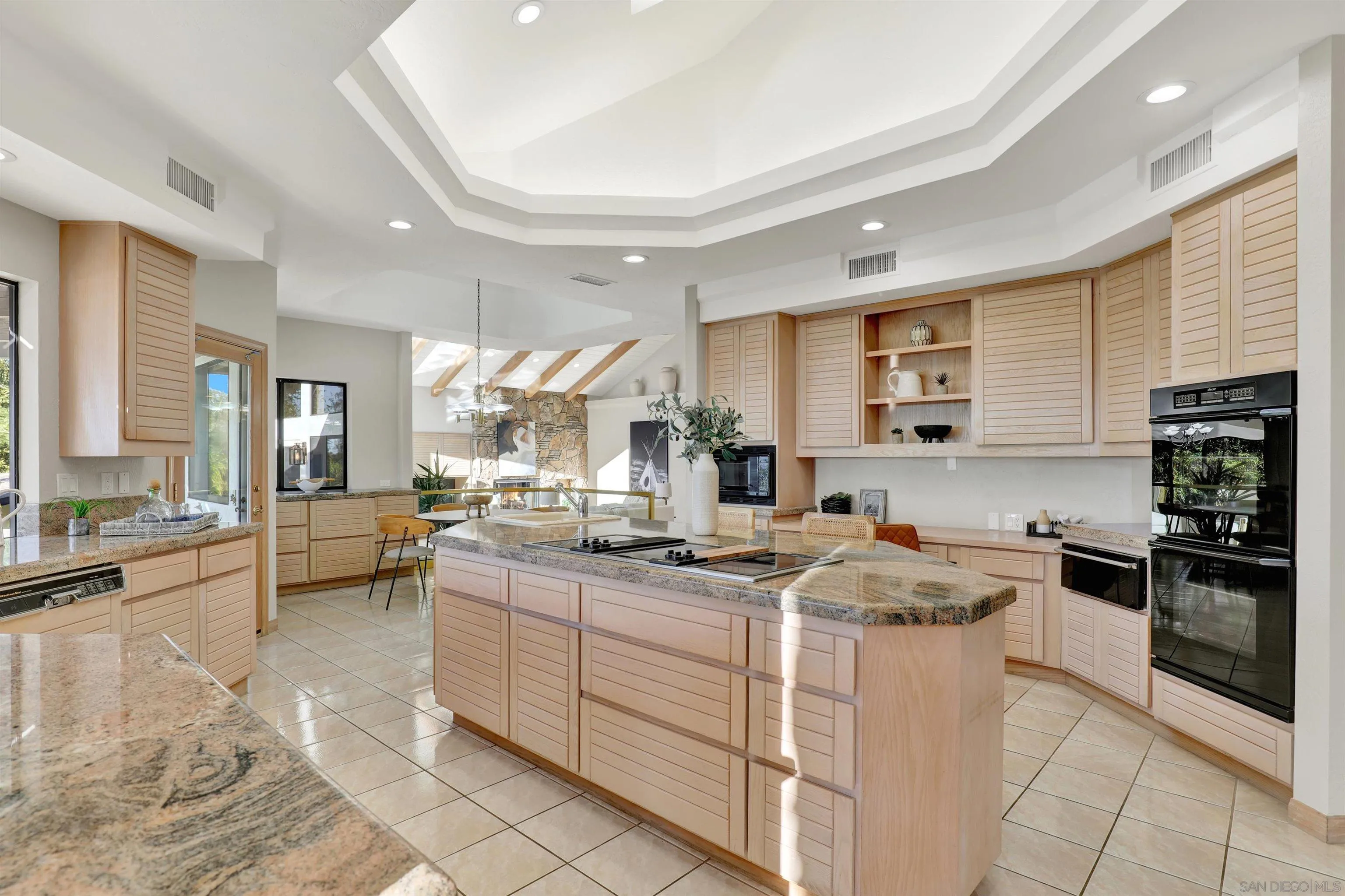 https://cdn.realtyfeed.com/cdn/127/2601213/d7644582c421b467c6076425fd48e9de.webp