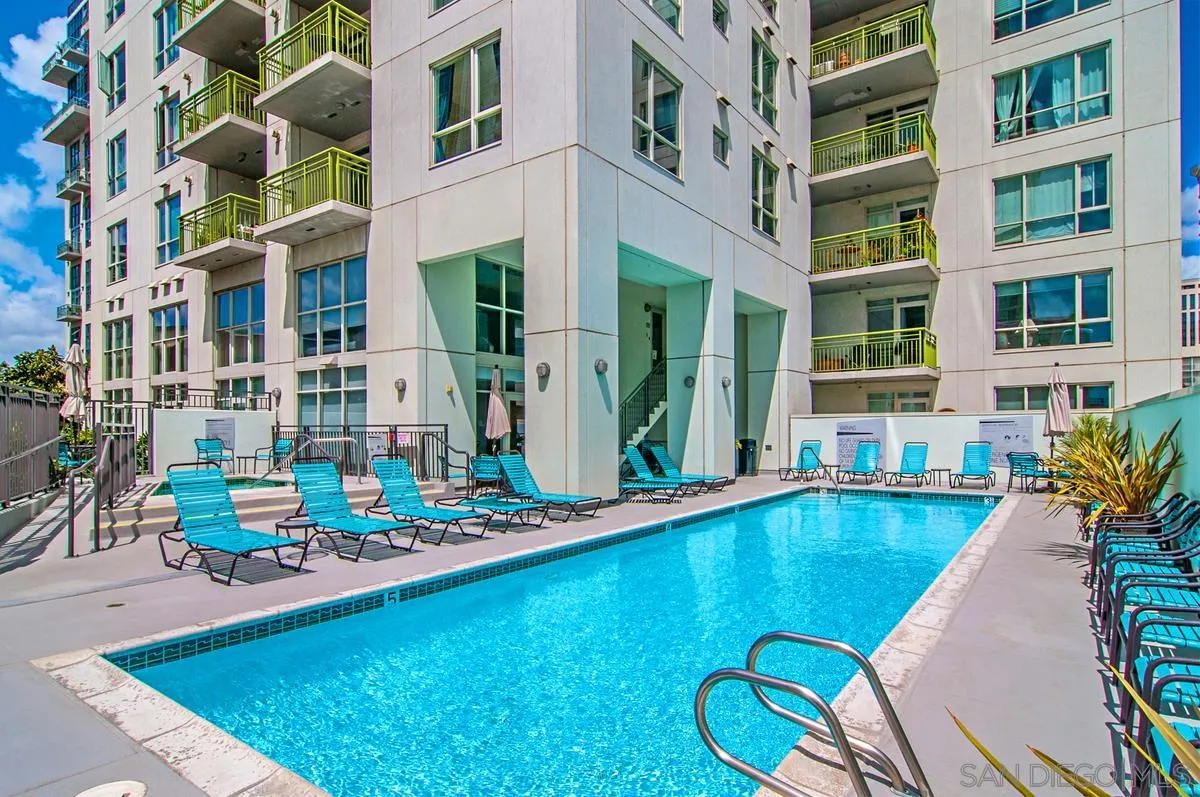 Photo #33: 2601214 Listing: Photo #33