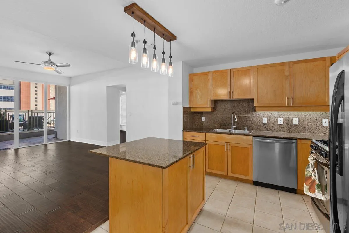 Photo #15: 2601214 Listing: Photo #15