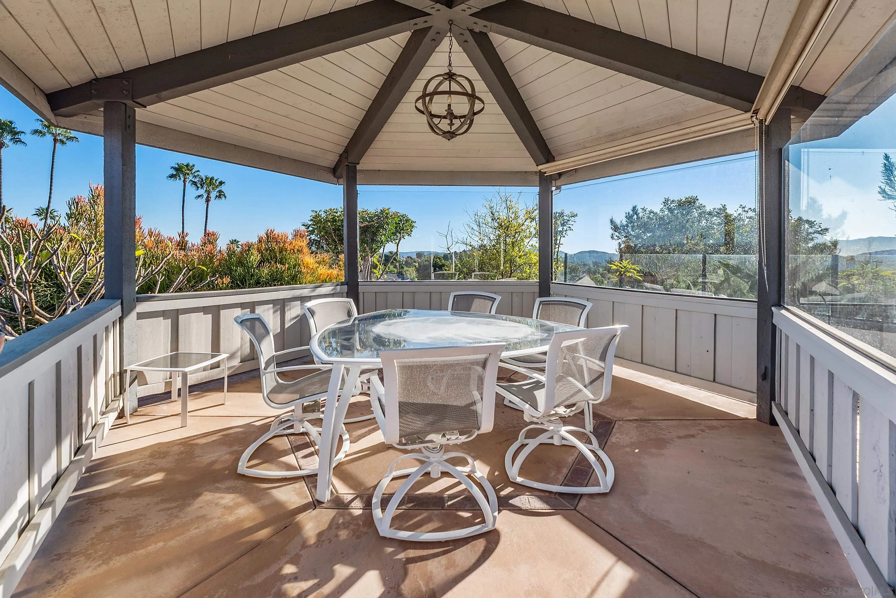 https://cdn.realtyfeed.com/cdn/127/2601220/25f0d6c7498adb6612e6cd8372a39389.webp