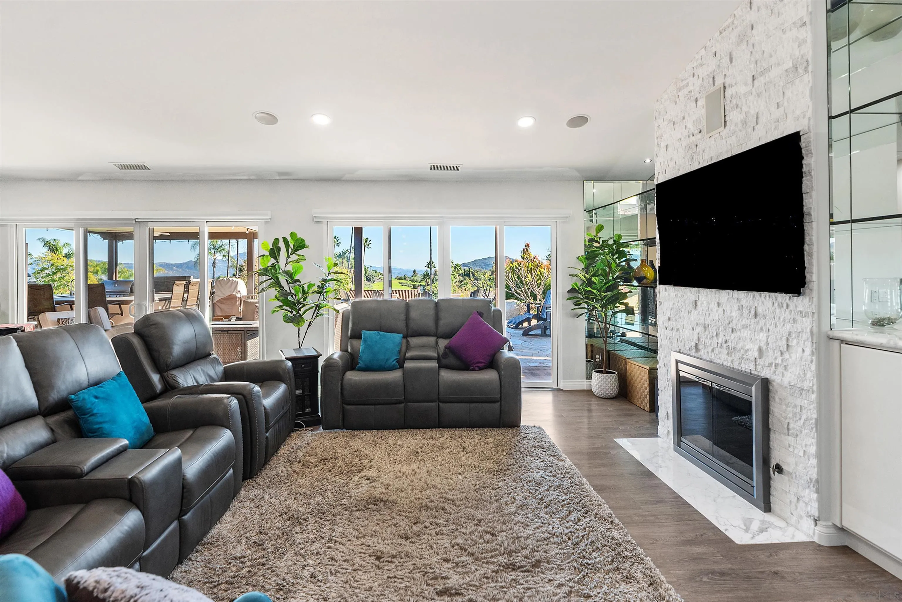https://cdn.realtyfeed.com/cdn/127/2601220/6324b687ff72b9860c4d4ada733623df.webp
