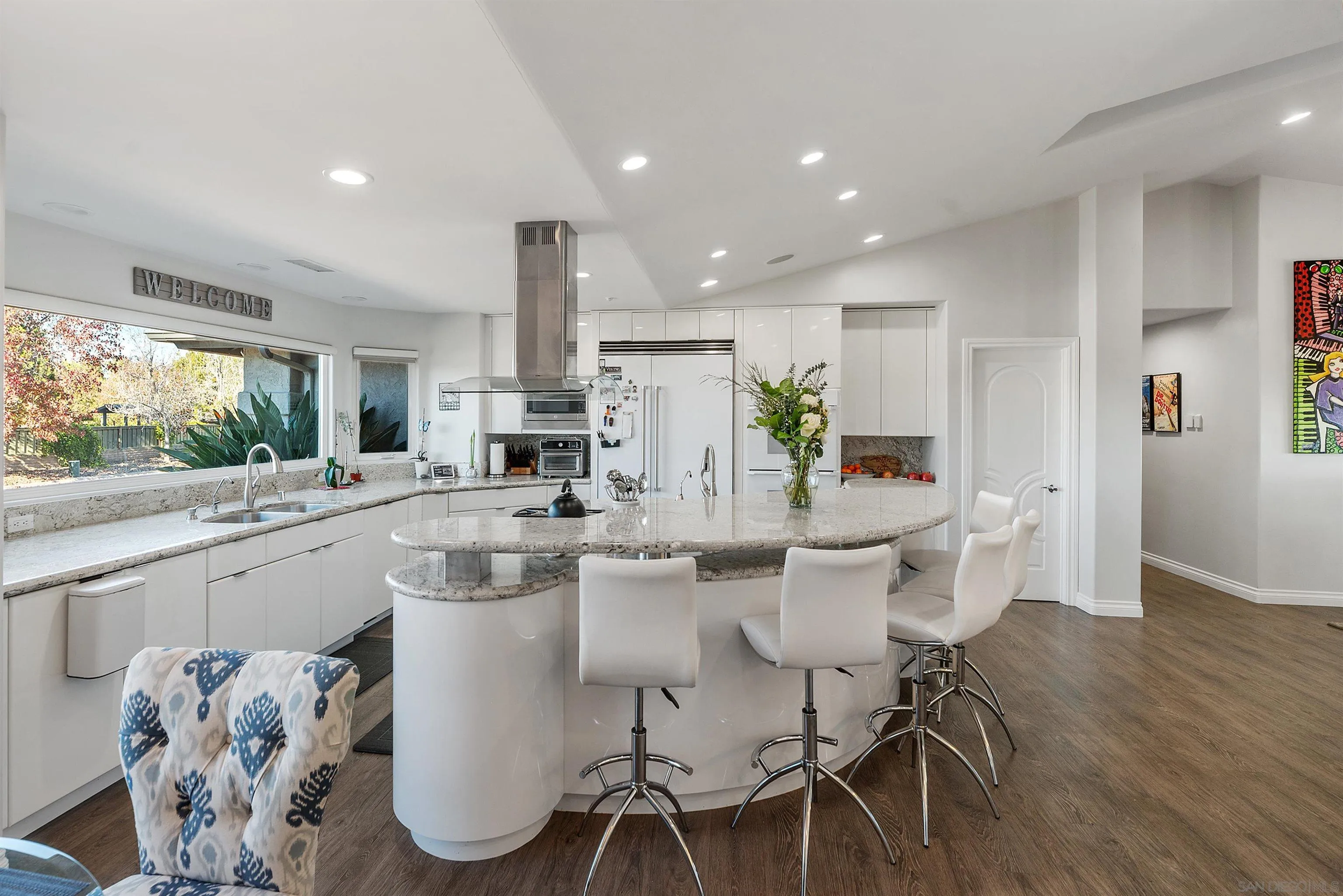 https://cdn.realtyfeed.com/cdn/127/2601220/75d01d612d24642418d04f1aa2988bc2.webp