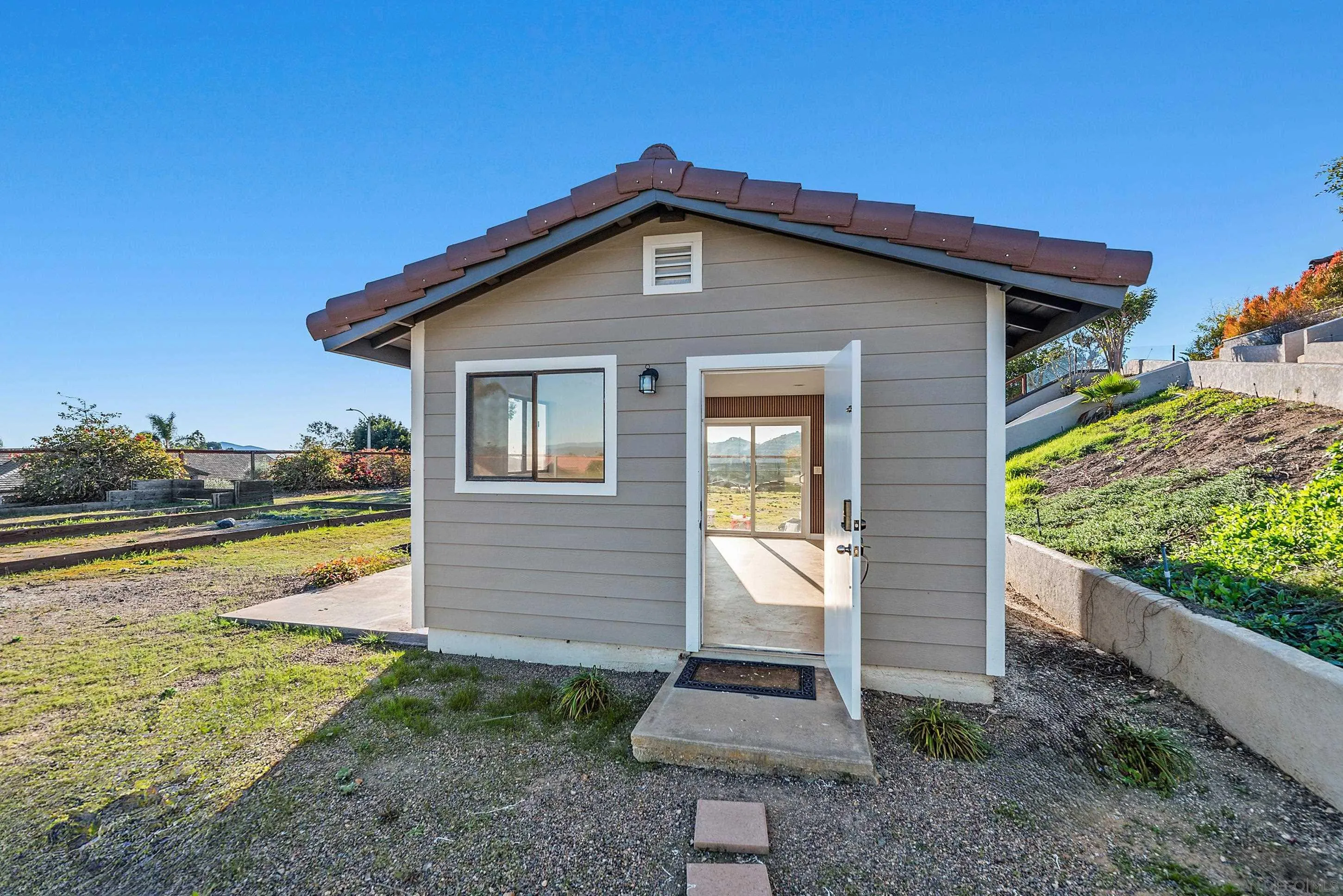 https://cdn.realtyfeed.com/cdn/127/2601220/97bff50644f1e74e554ead3246d1026d.webp