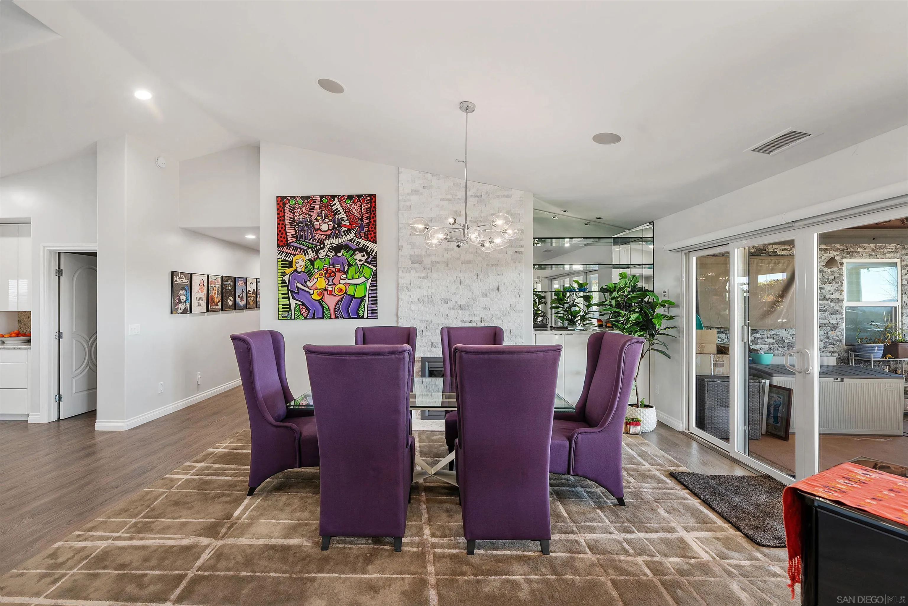 https://cdn.realtyfeed.com/cdn/127/2601220/add3b86886d296a454282e0b39aa7be5.webp