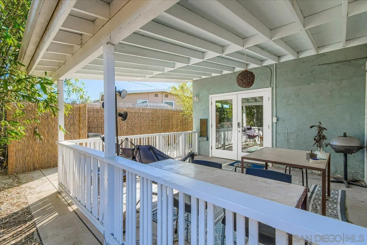 https://cdn.realtyfeed.com/cdn/127/2601222/069838f9996c914c37a74aab380a5c06.webp