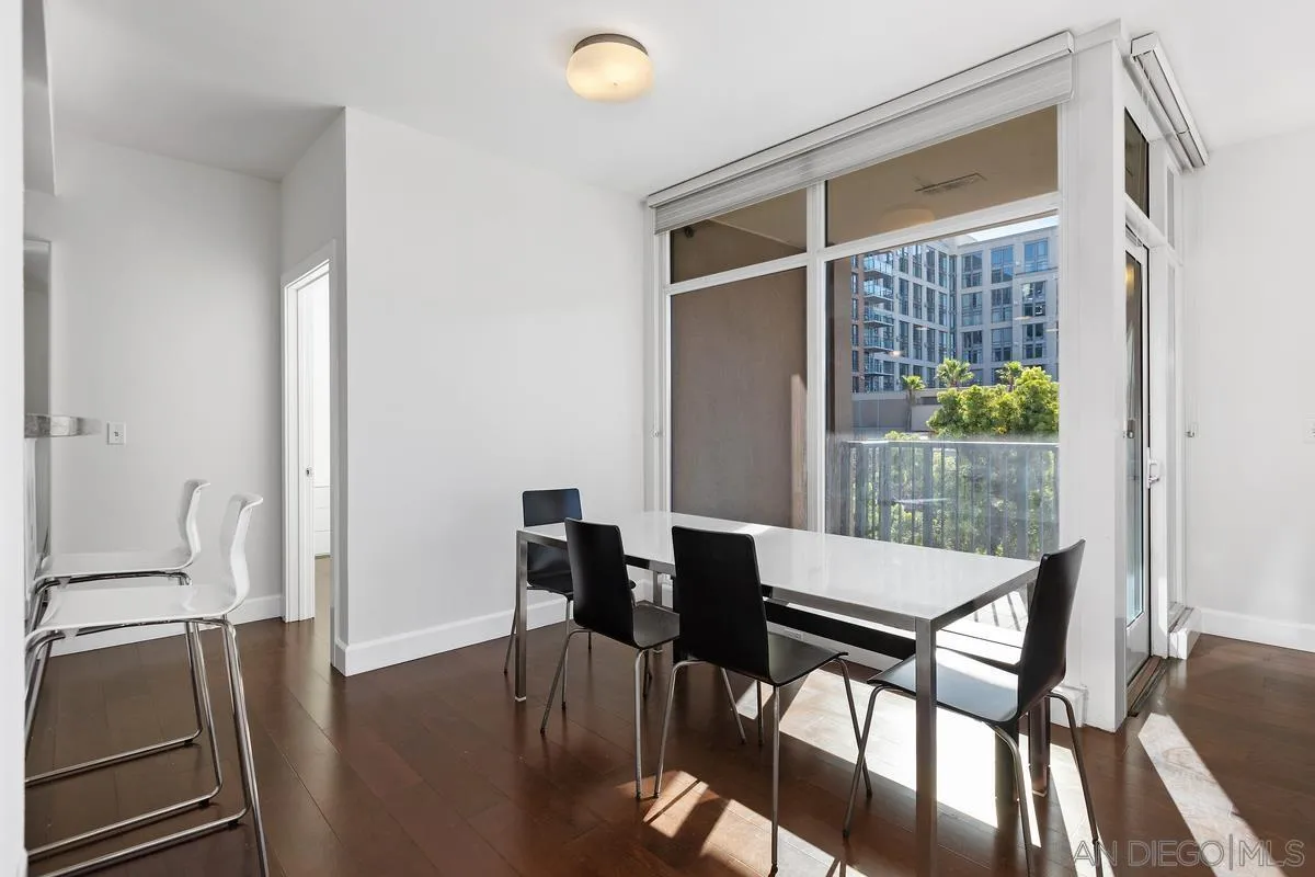 Photo #8: 2601224 Listing: Photo #8