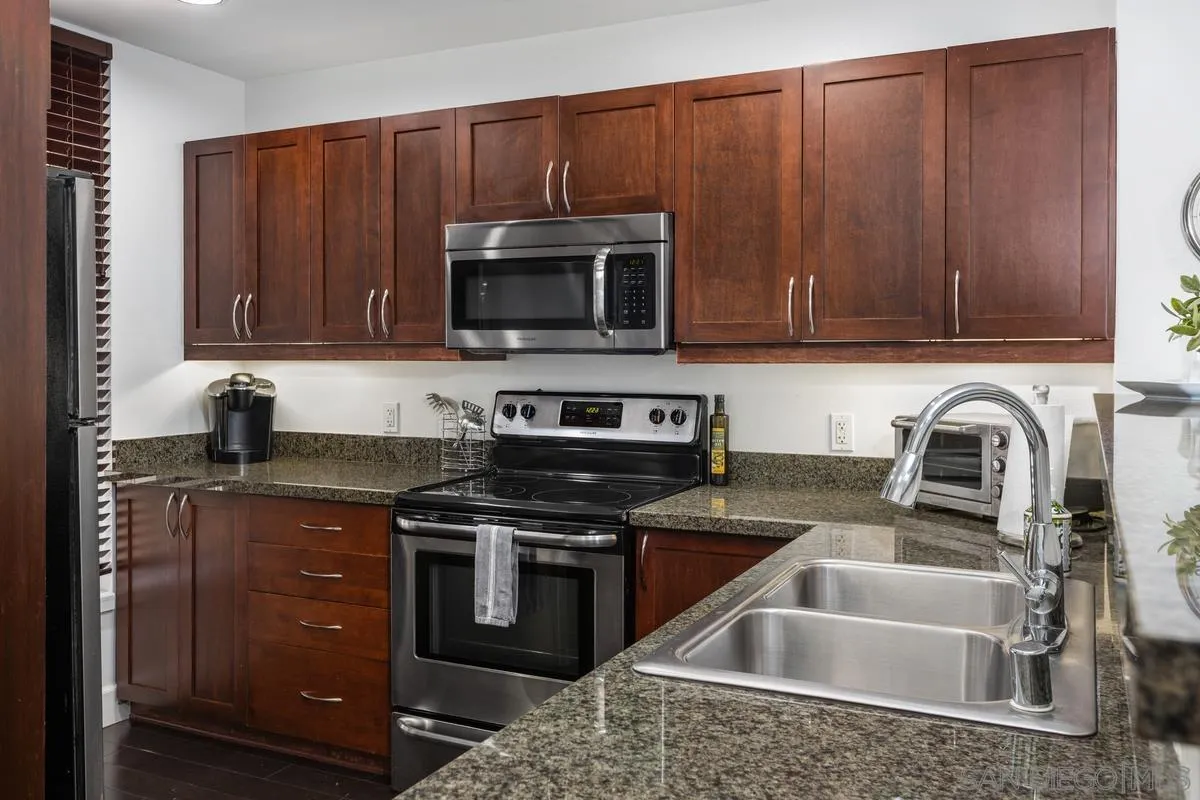 Photo #6: 2601227 Listing: Photo #6