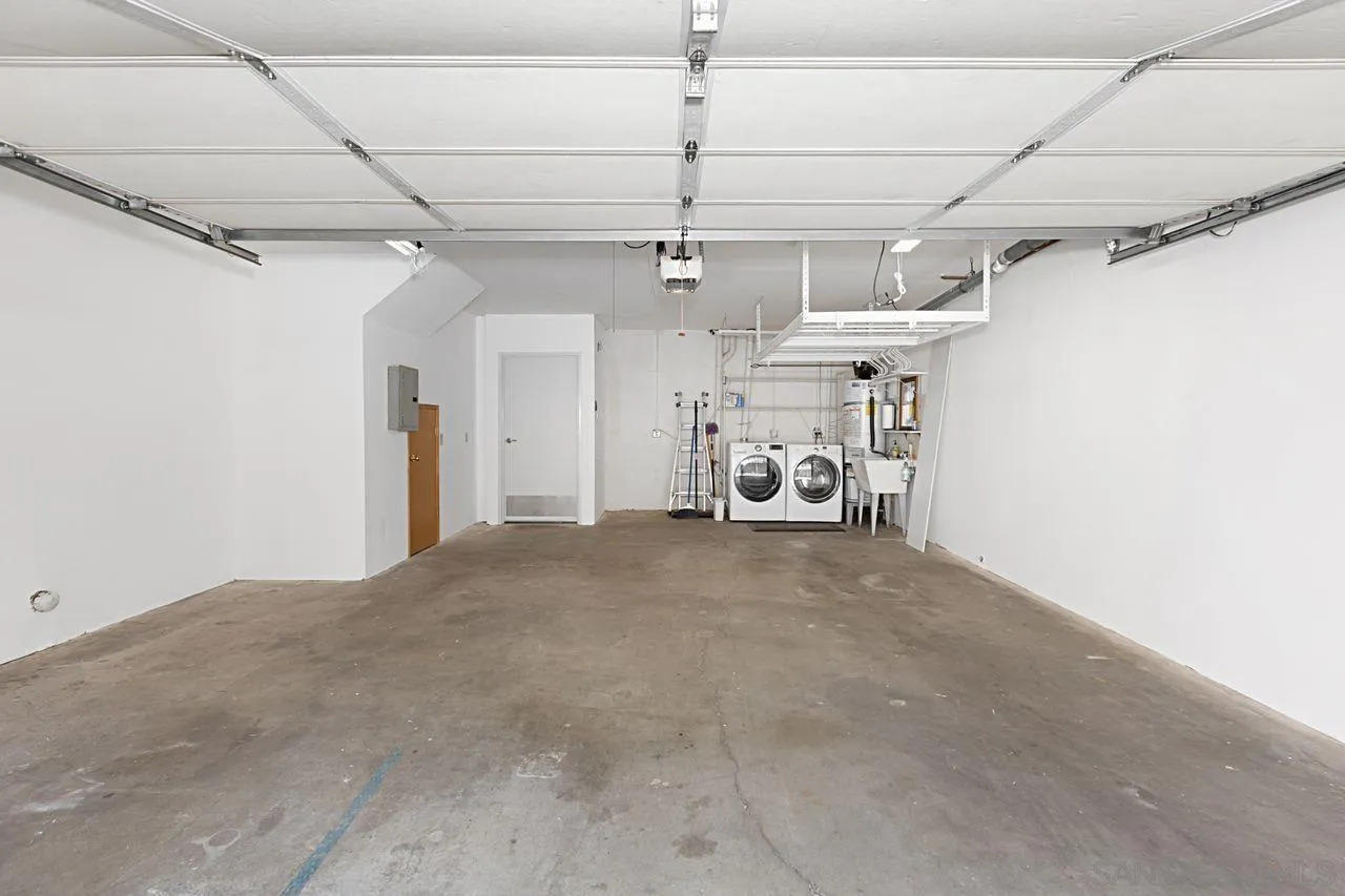 Photo #23: 2601231 Listing: Photo #23