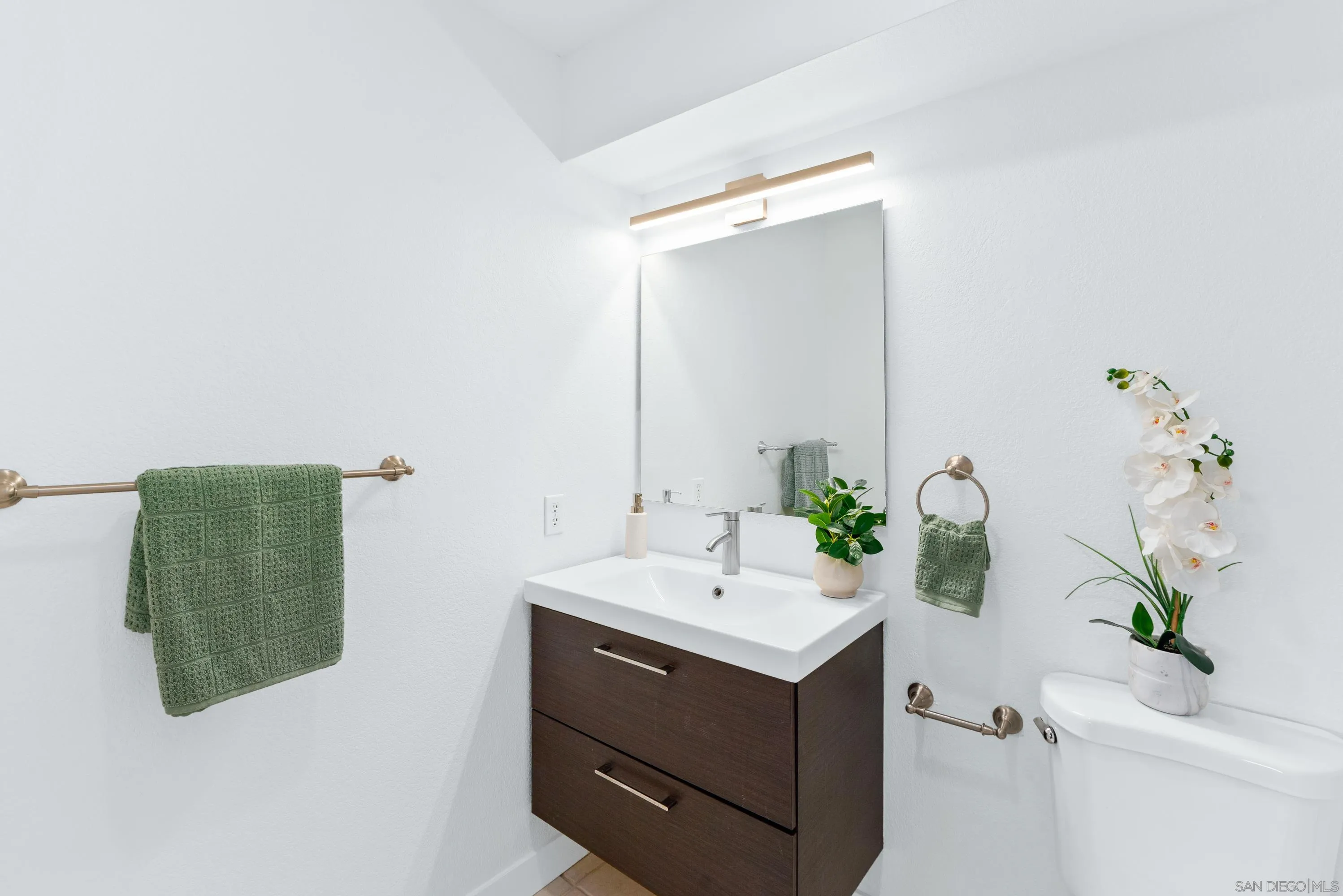 Photo #20: 2601234 Listing: Photo #20