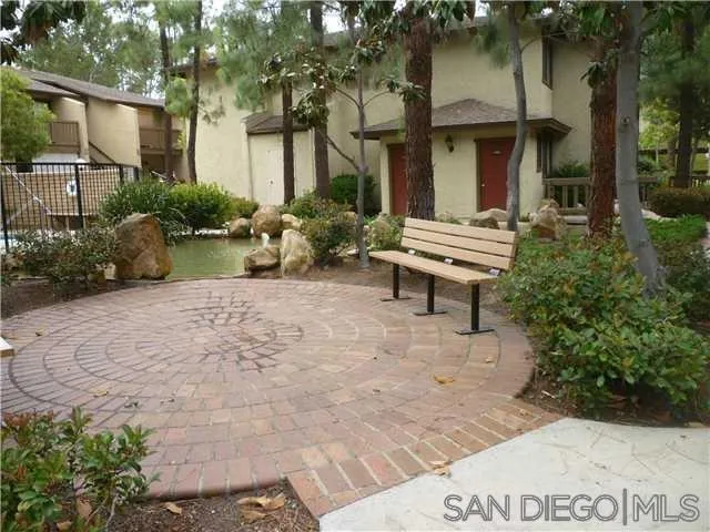 https://cdn.realtyfeed.com/cdn/127/2601235/13140043797577e590fd8588e0665062.webp