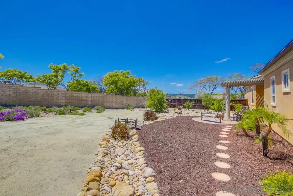 https://cdn.realtyfeed.com/cdn/127/2601237/917135c549533e398d5d9969050ba949.webp