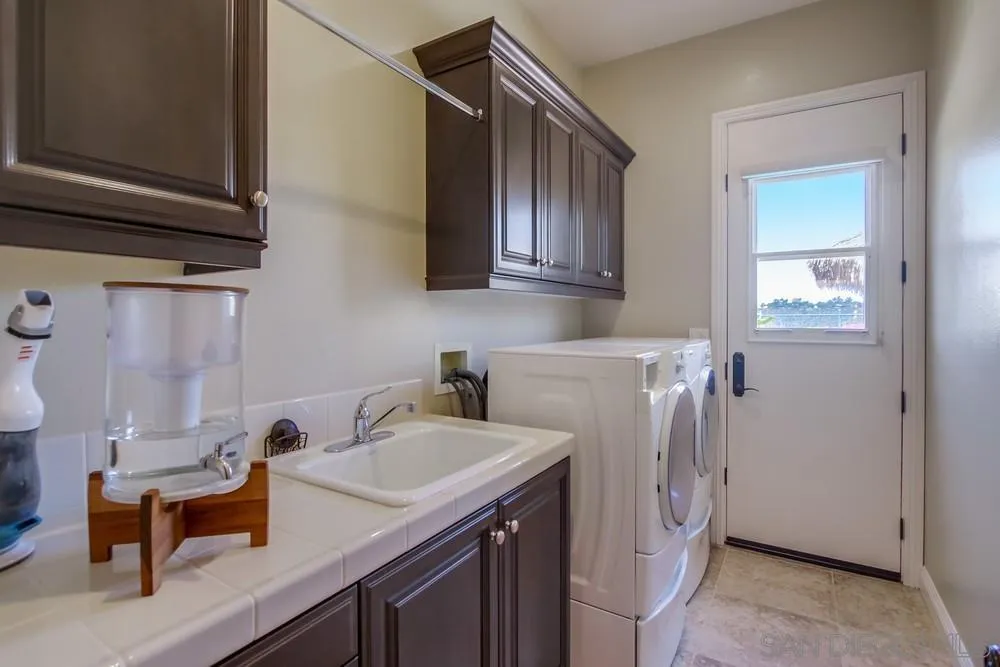 https://cdn.realtyfeed.com/cdn/127/2601237/b96c2626c258ed0f96150f0463915d18.webp