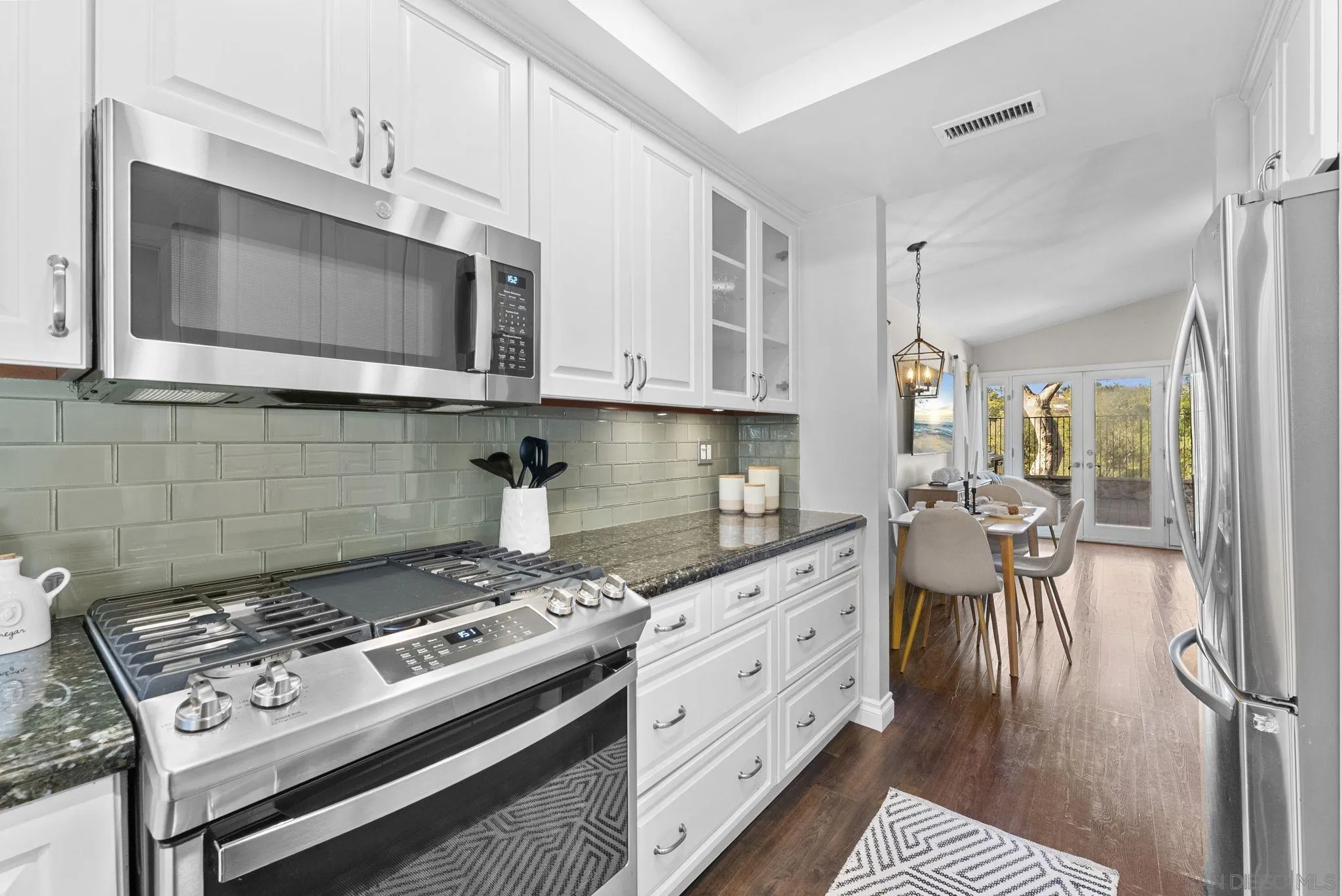 https://cdn.realtyfeed.com/cdn/127/2601238/6a928234d0a1054eee4d289d097adbe5.webp