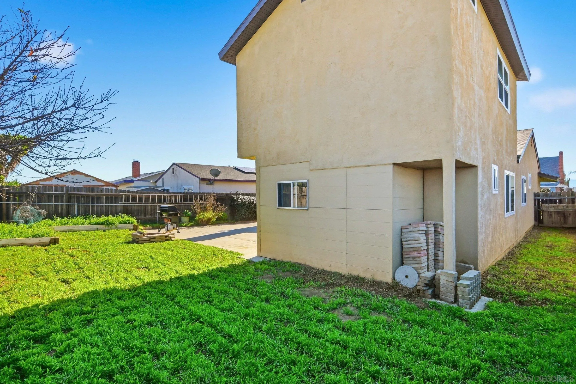 https://cdn.realtyfeed.com/cdn/127/2601241/1f072a887e6afcadb64020b33e8e7825.webp