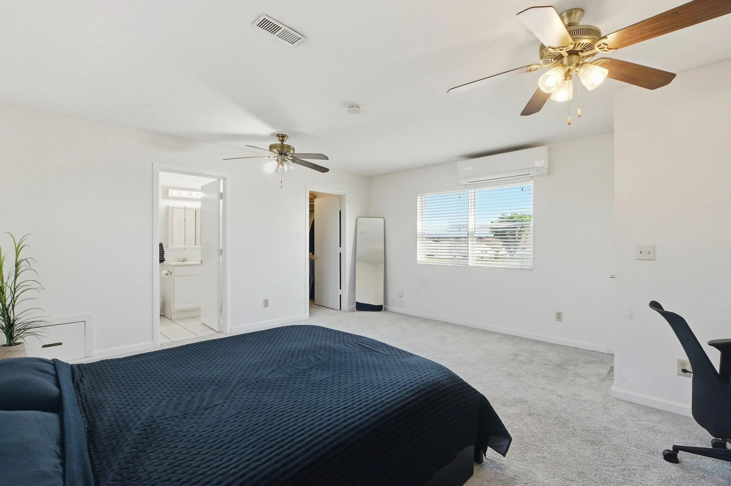 https://cdn.realtyfeed.com/cdn/127/2601241/2e7babd19ed3b42b34e9a99020424711.webp