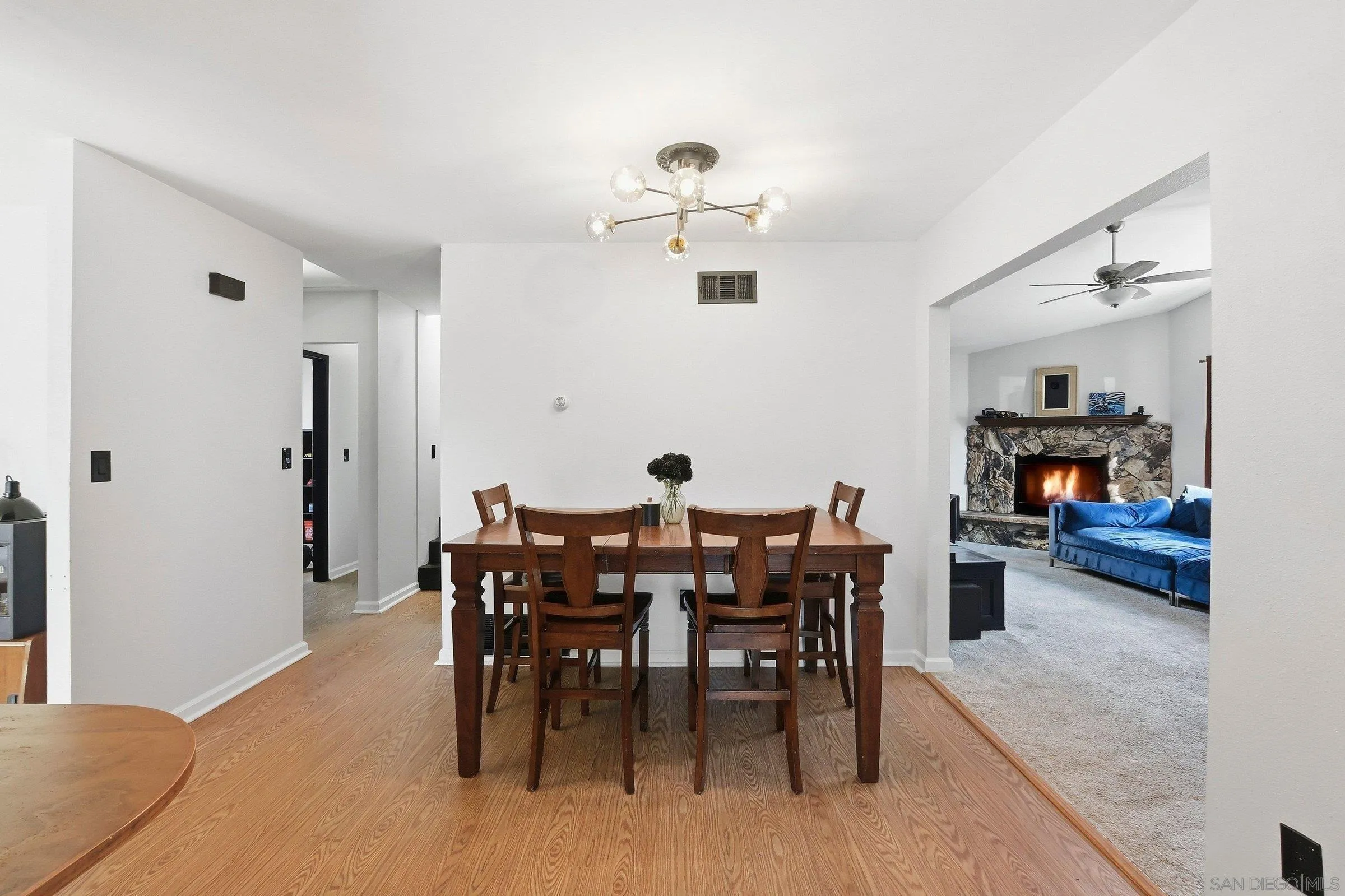 https://cdn.realtyfeed.com/cdn/127/2601241/b07513732b06a1ad246334544bf006e6.webp