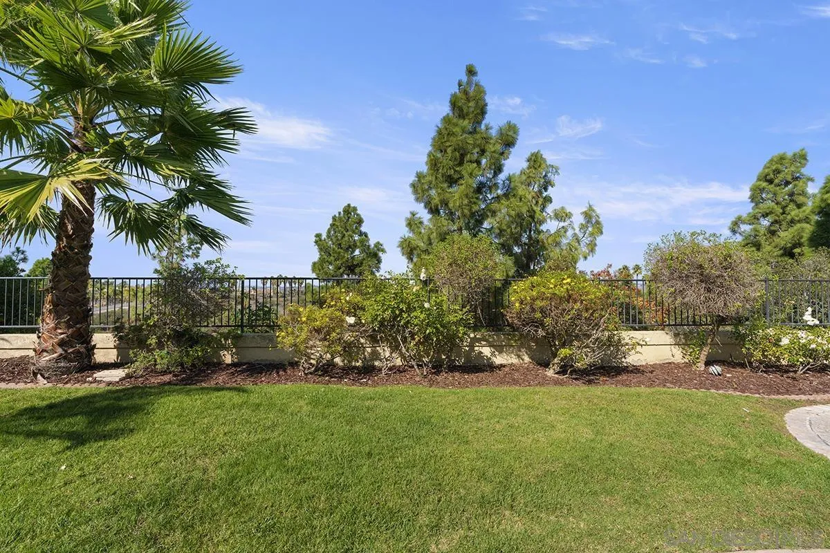 https://cdn.realtyfeed.com/cdn/127/2601243/e464bf94a22d9b1ba446b25910620038.webp