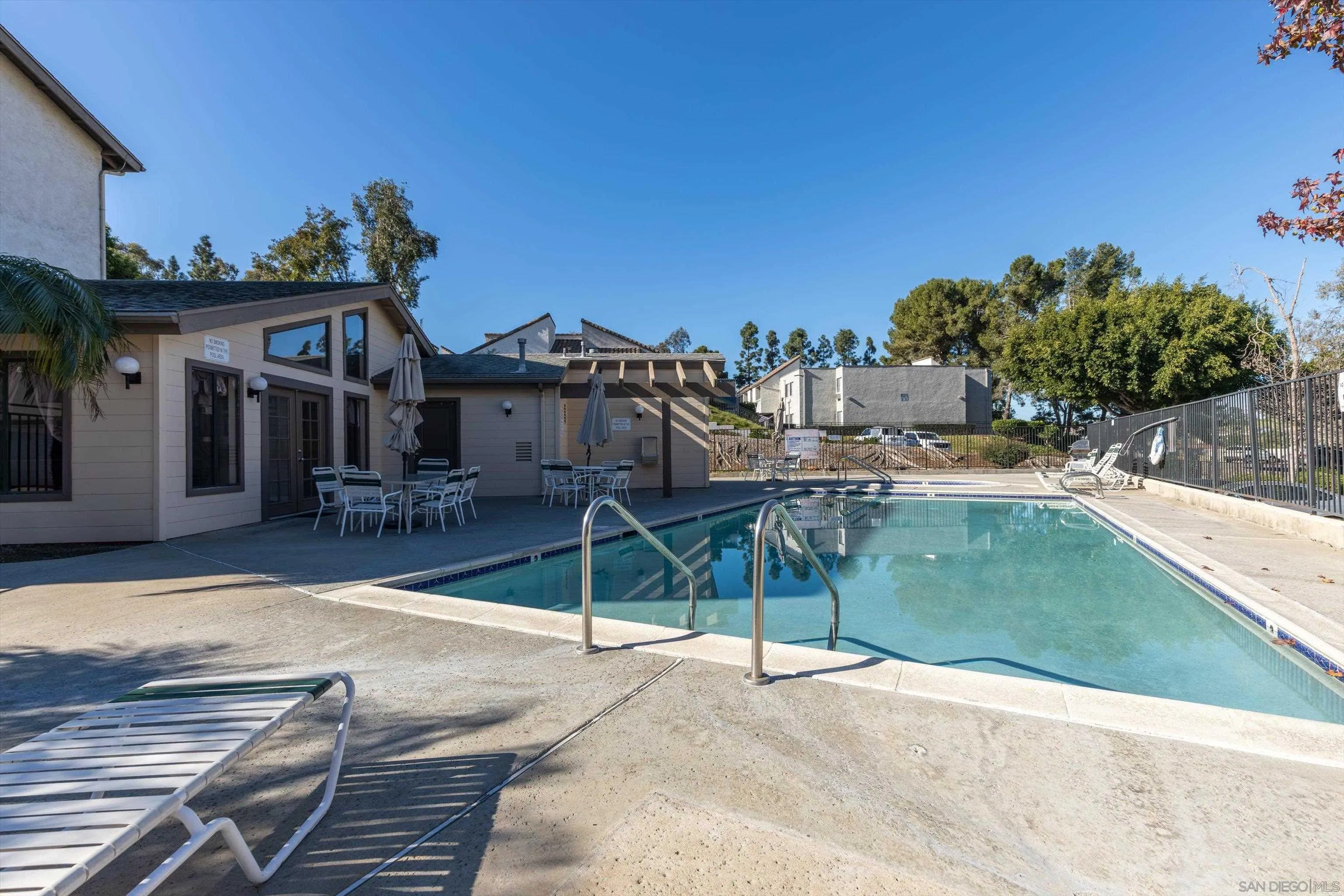 https://cdn.realtyfeed.com/cdn/127/2601245/7fb696839a653f579266c46a162b16ef.webp
