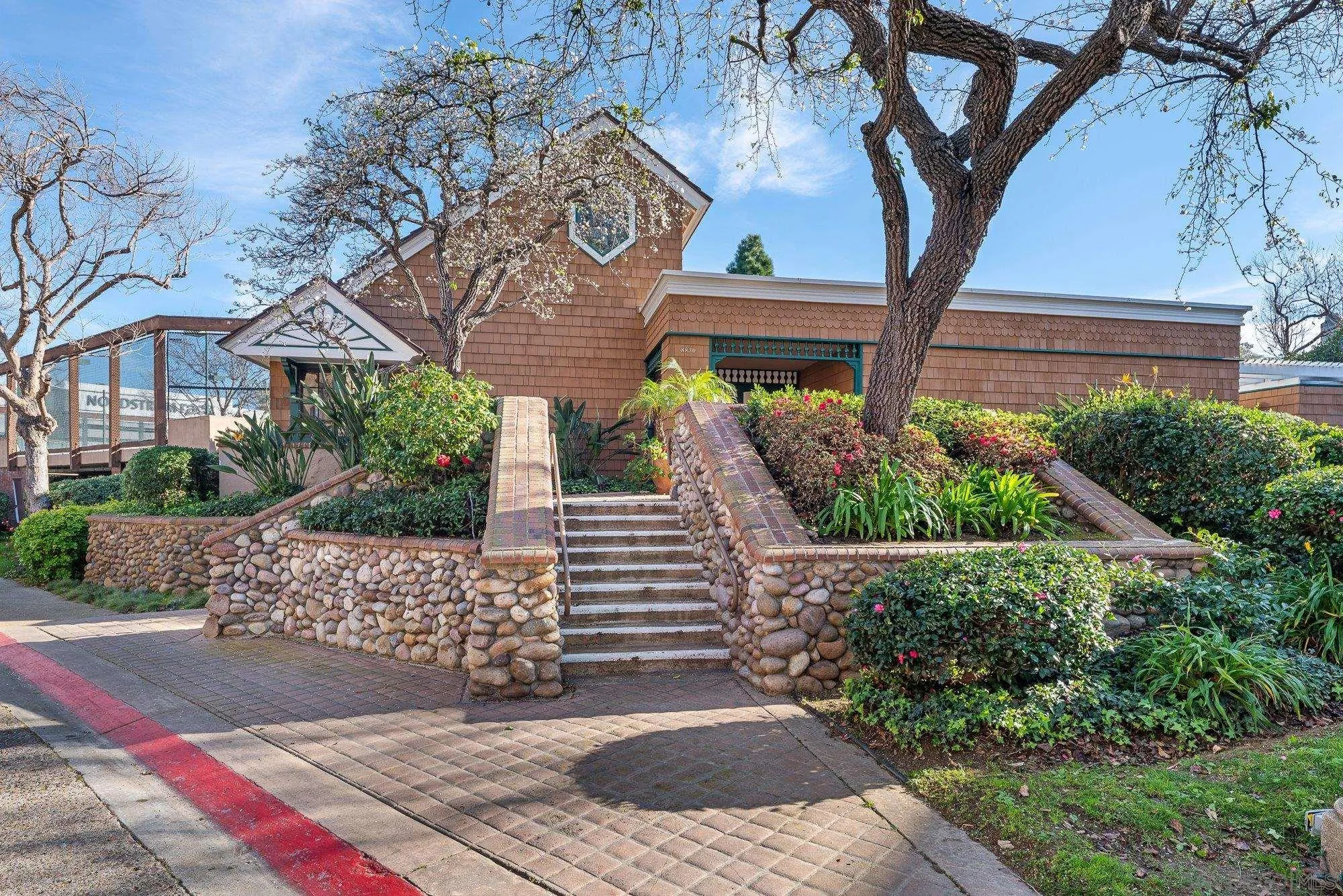 https://cdn.realtyfeed.com/cdn/127/2601247/479ec5ba68f3261564b608365323b017.webp
