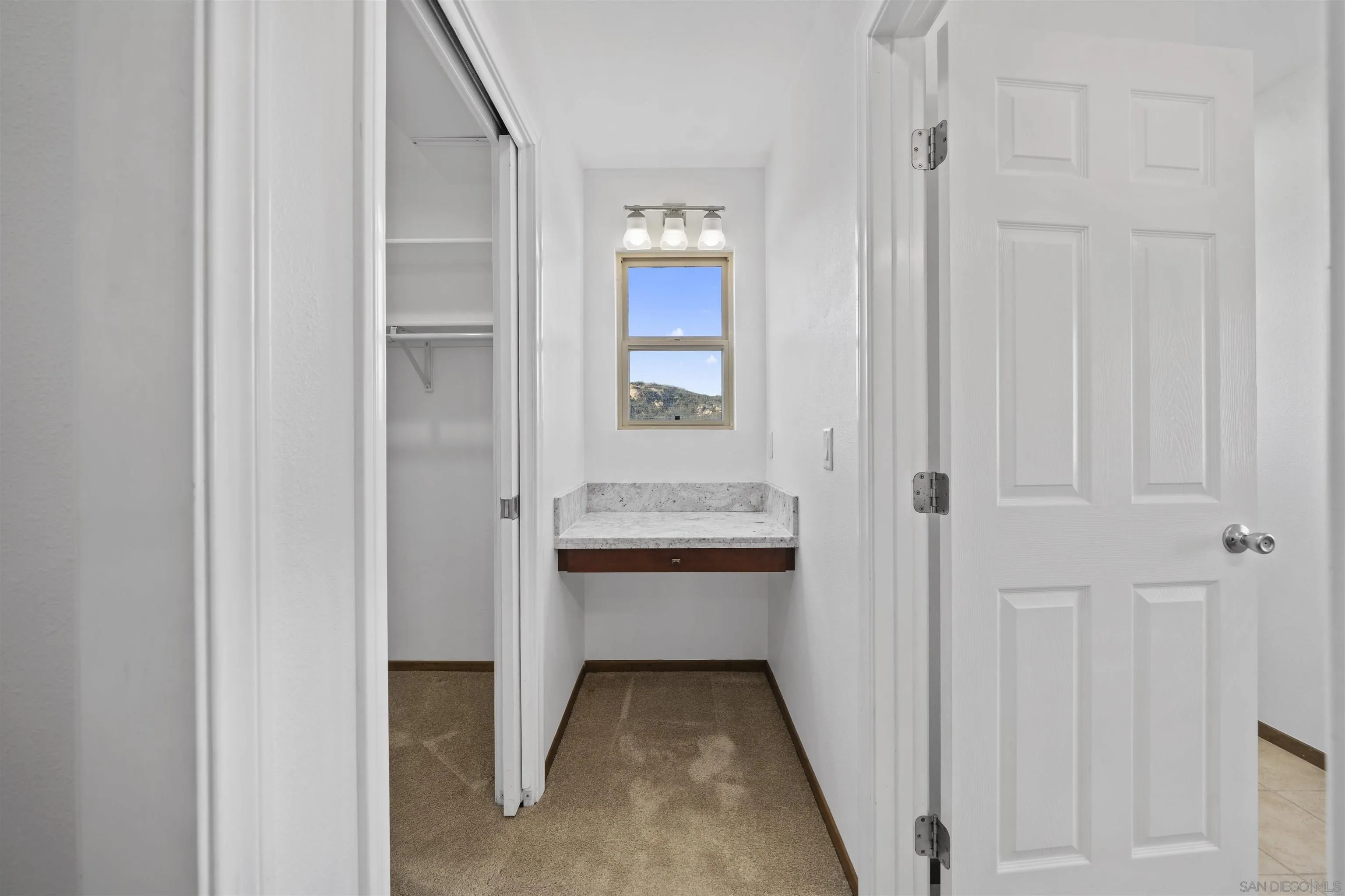 https://cdn.realtyfeed.com/cdn/127/2601248/76f5f17d8b8803c191b9ae54d430fd61.webp