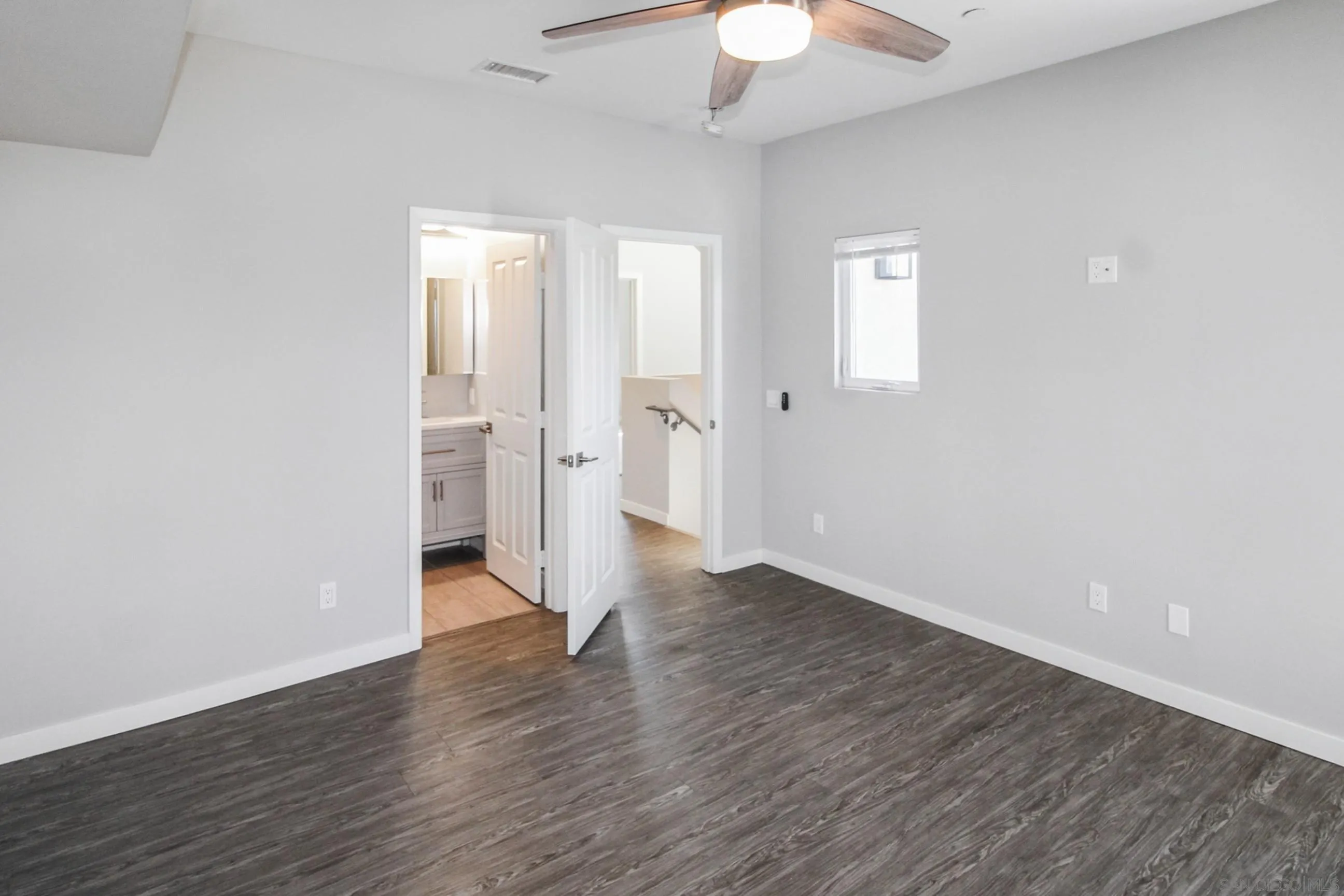 Photo #35: 2601250 Listing: Photo #35