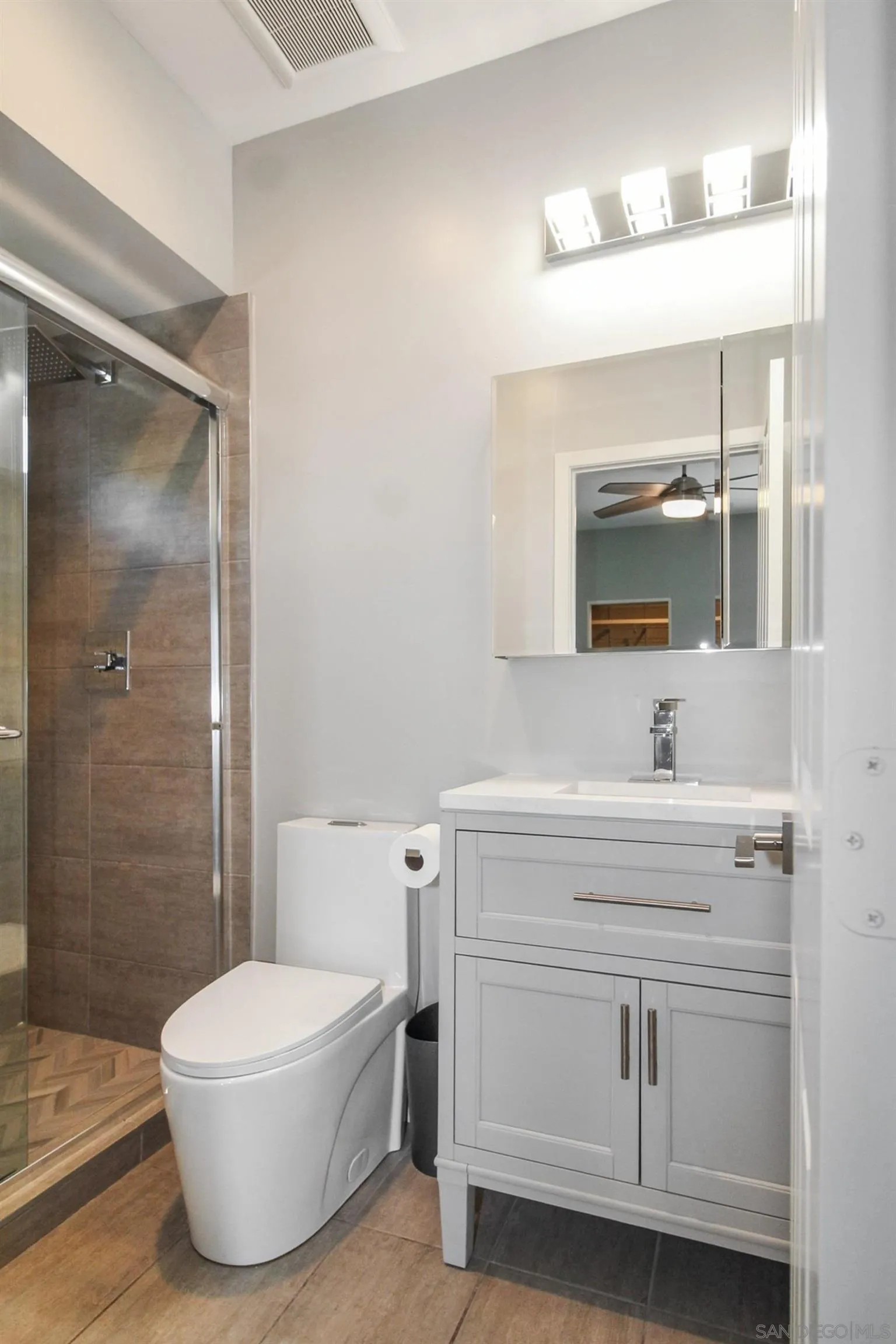 Photo #36: 2601250 Listing: Photo #36