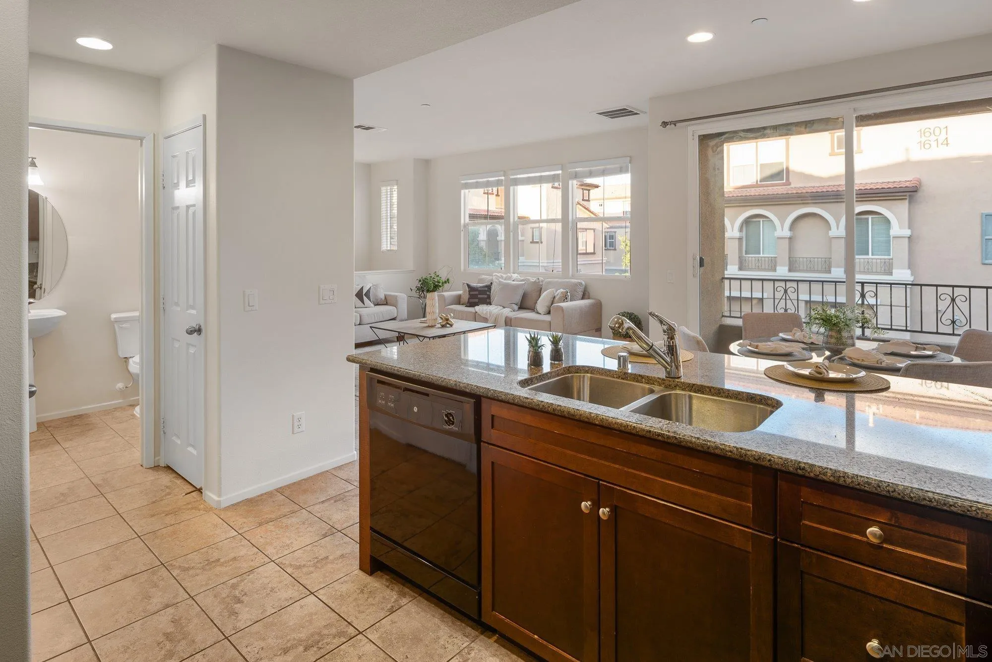 https://cdn.realtyfeed.com/cdn/127/2601264/3b81b3df4517ebc2223827299586b0d0.webp