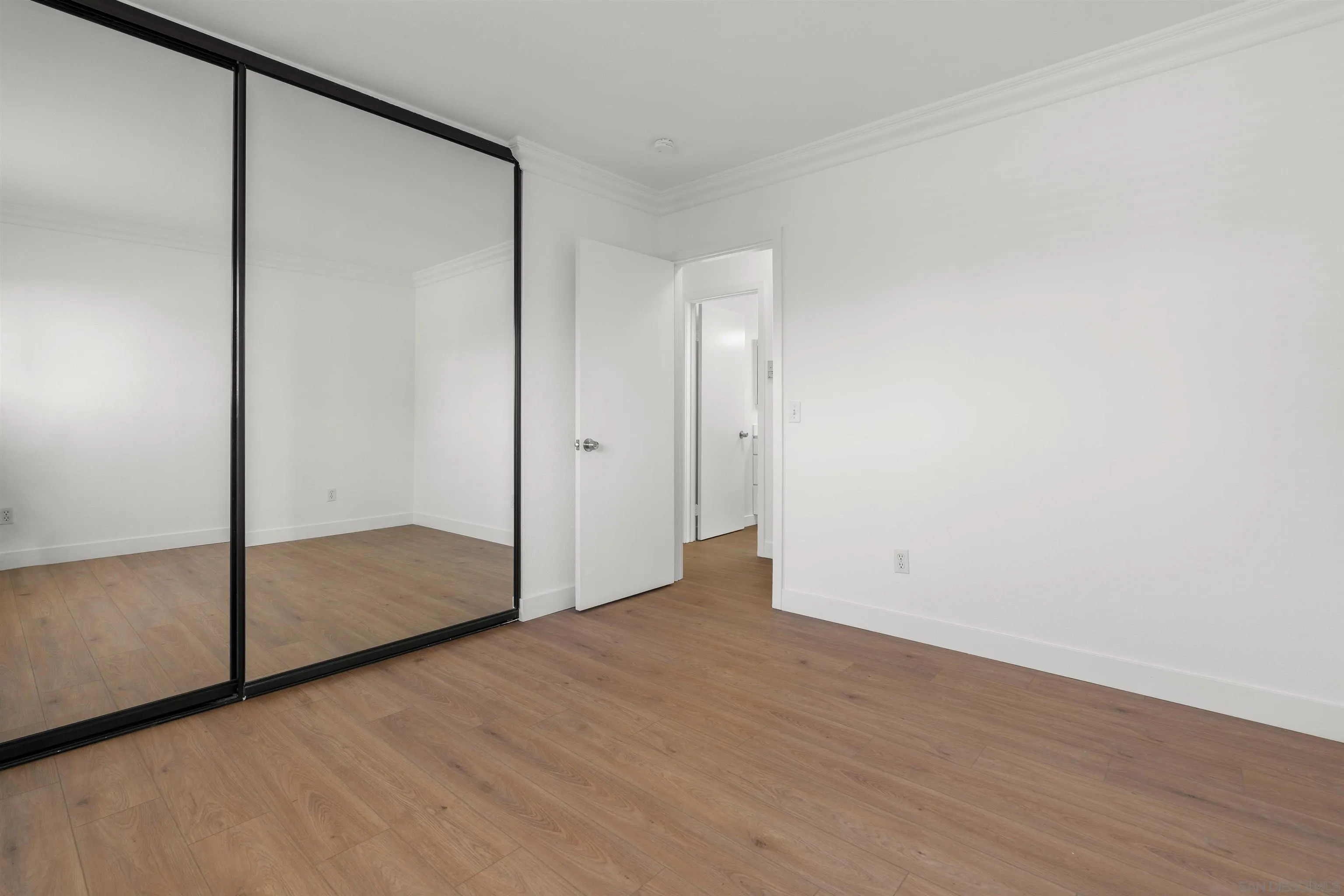 https://cdn.realtyfeed.com/cdn/127/2601267/e0edd83c7f8ba112f66f3c1f65f17d42.webp