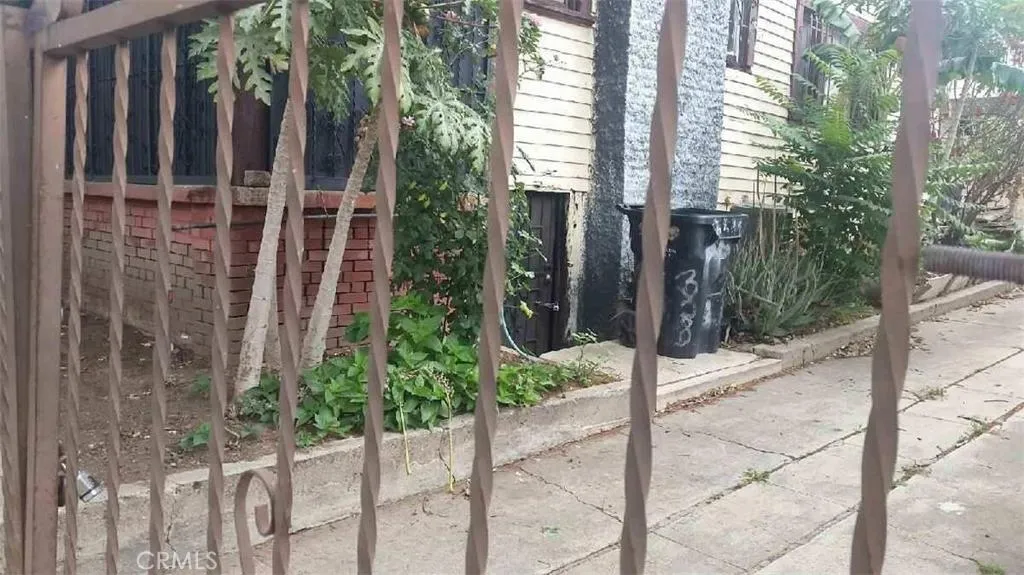 308 Mountain View Avenue, Los Angeles, CA, 90026