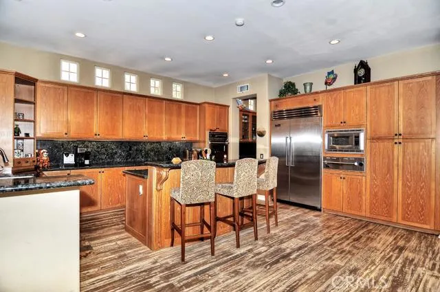 Newport Beach, CA, 92660