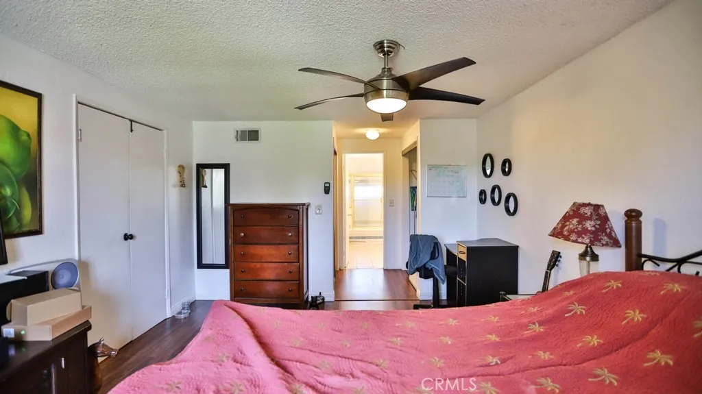 20926 Sailmaker Circle, Huntington Beach, CA, 92648