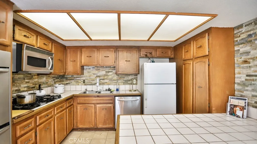20926 Sailmaker Circle, Huntington Beach, CA, 92648