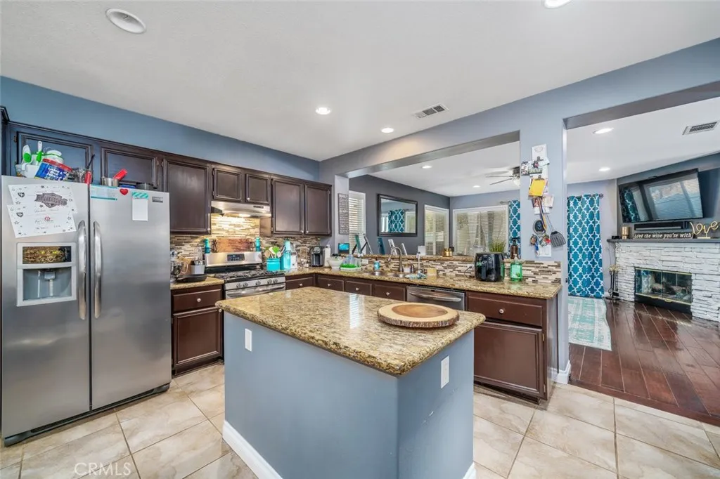 6072 Cedar Creek Road, Eastvale, CA, 92880