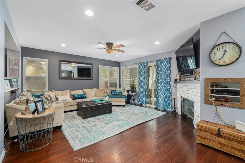 6072 Cedar Creek Road, Eastvale, CA, 92880