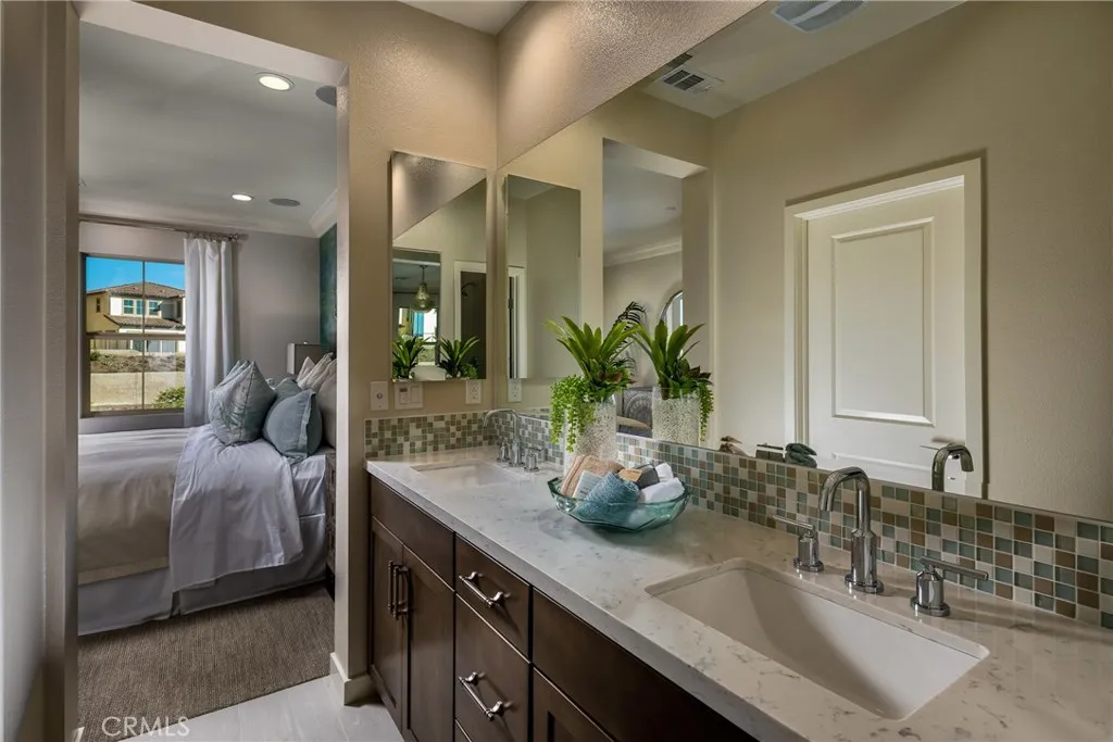 307 Limestone, Lake Forest, CA, 92610
